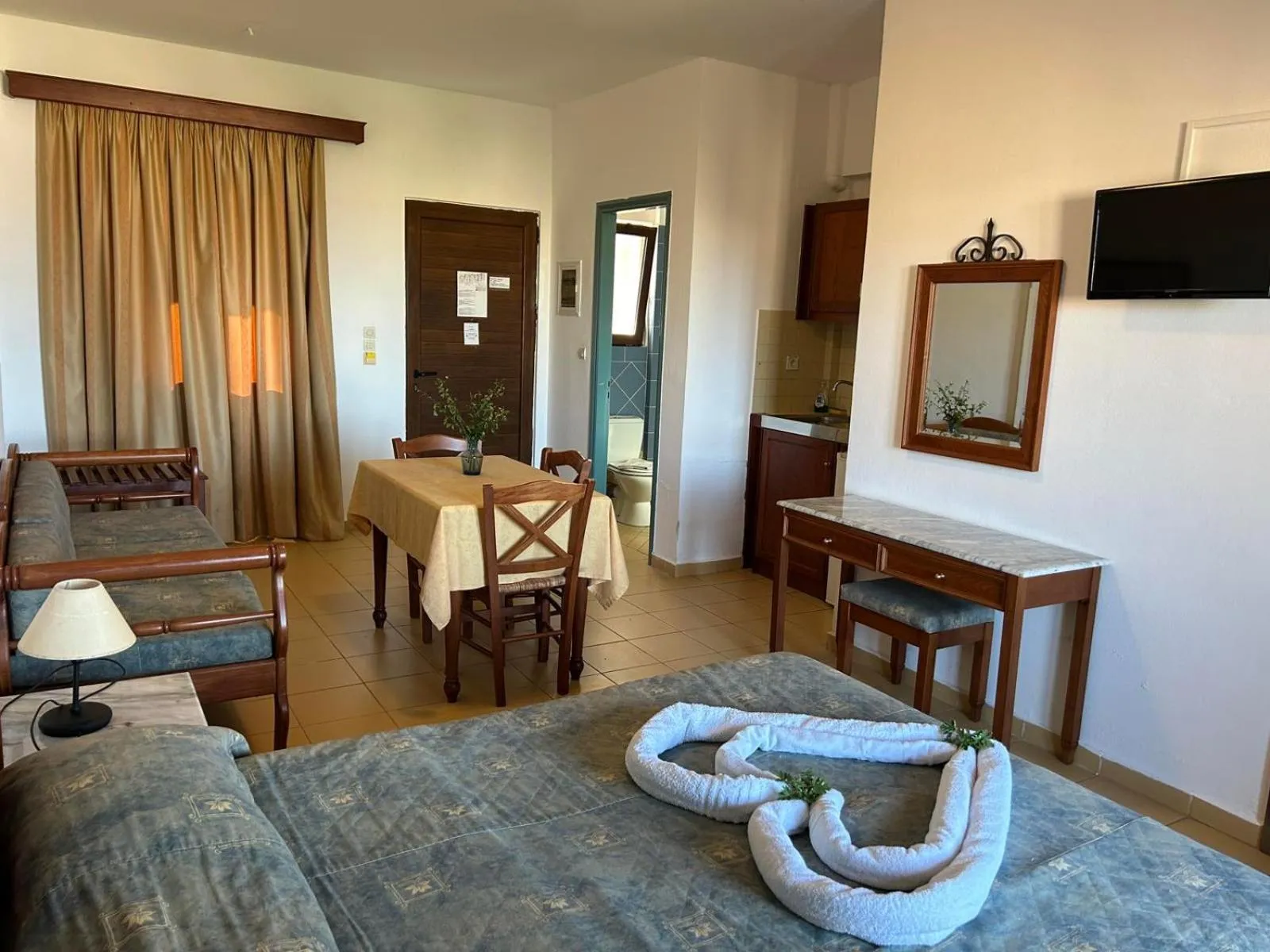 Photo of the whole room, Bed in Areti Aparthotel