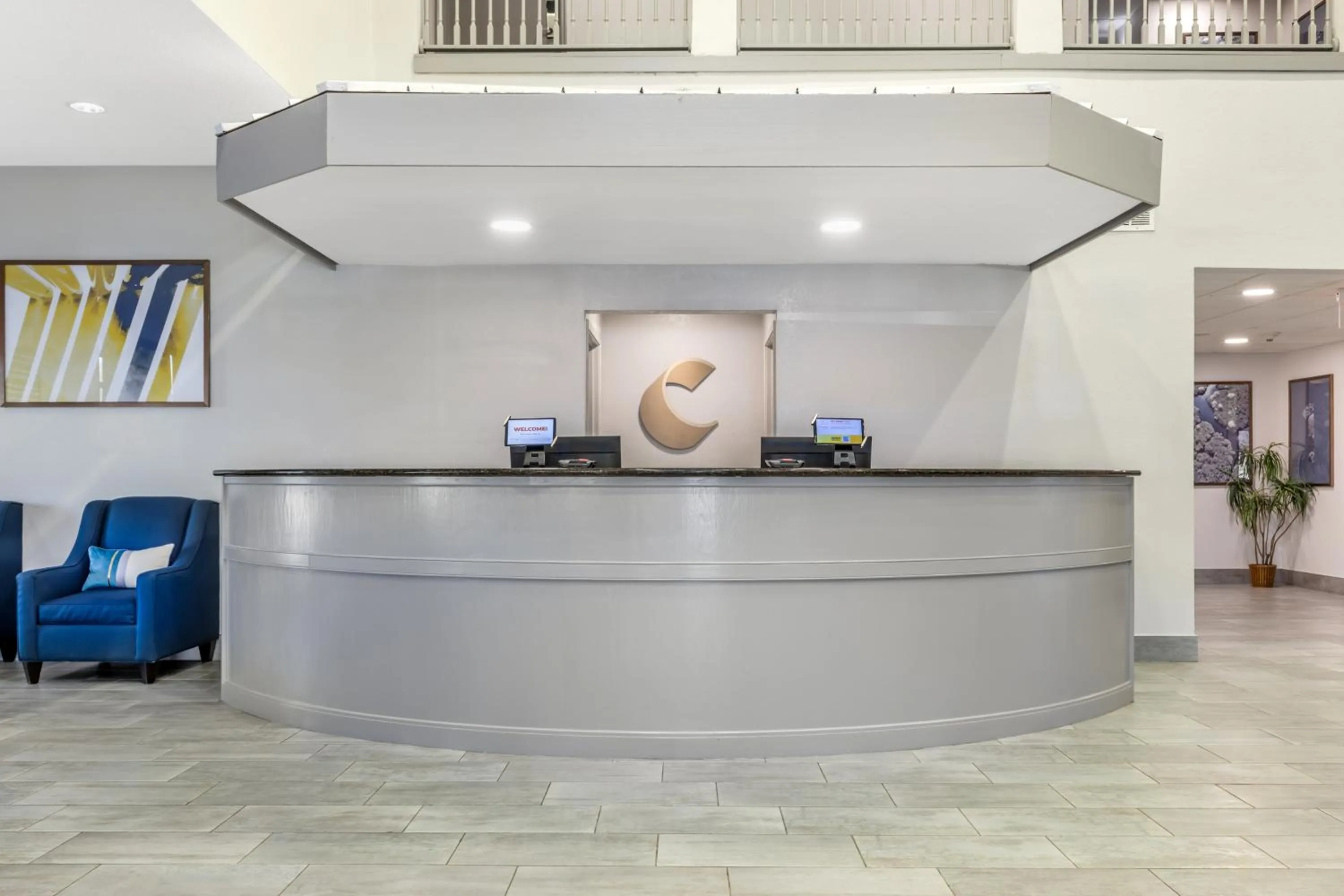 Lobby or reception in Comfort Suites Nacogdoches