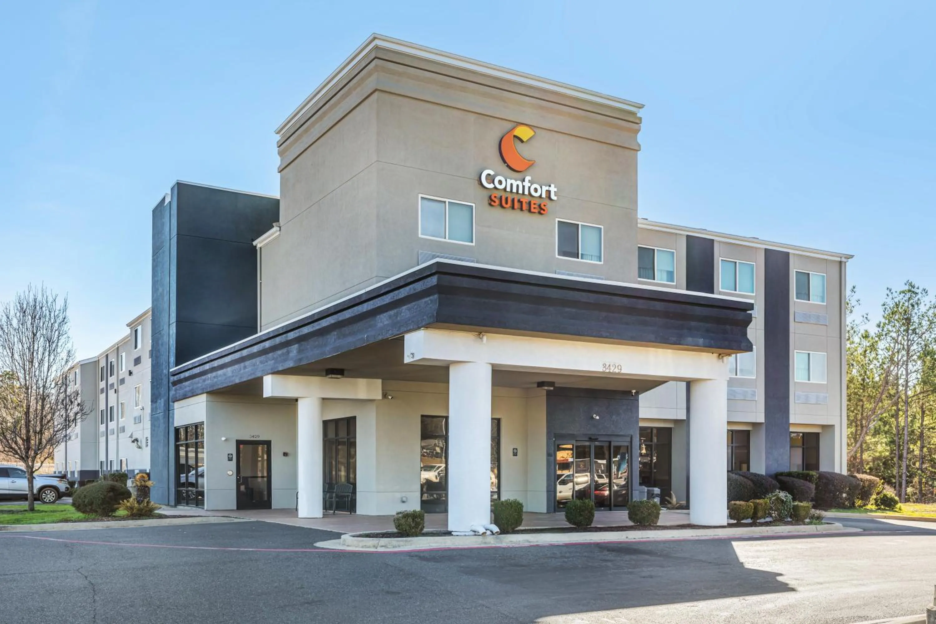 Property building in Comfort Suites Nacogdoches