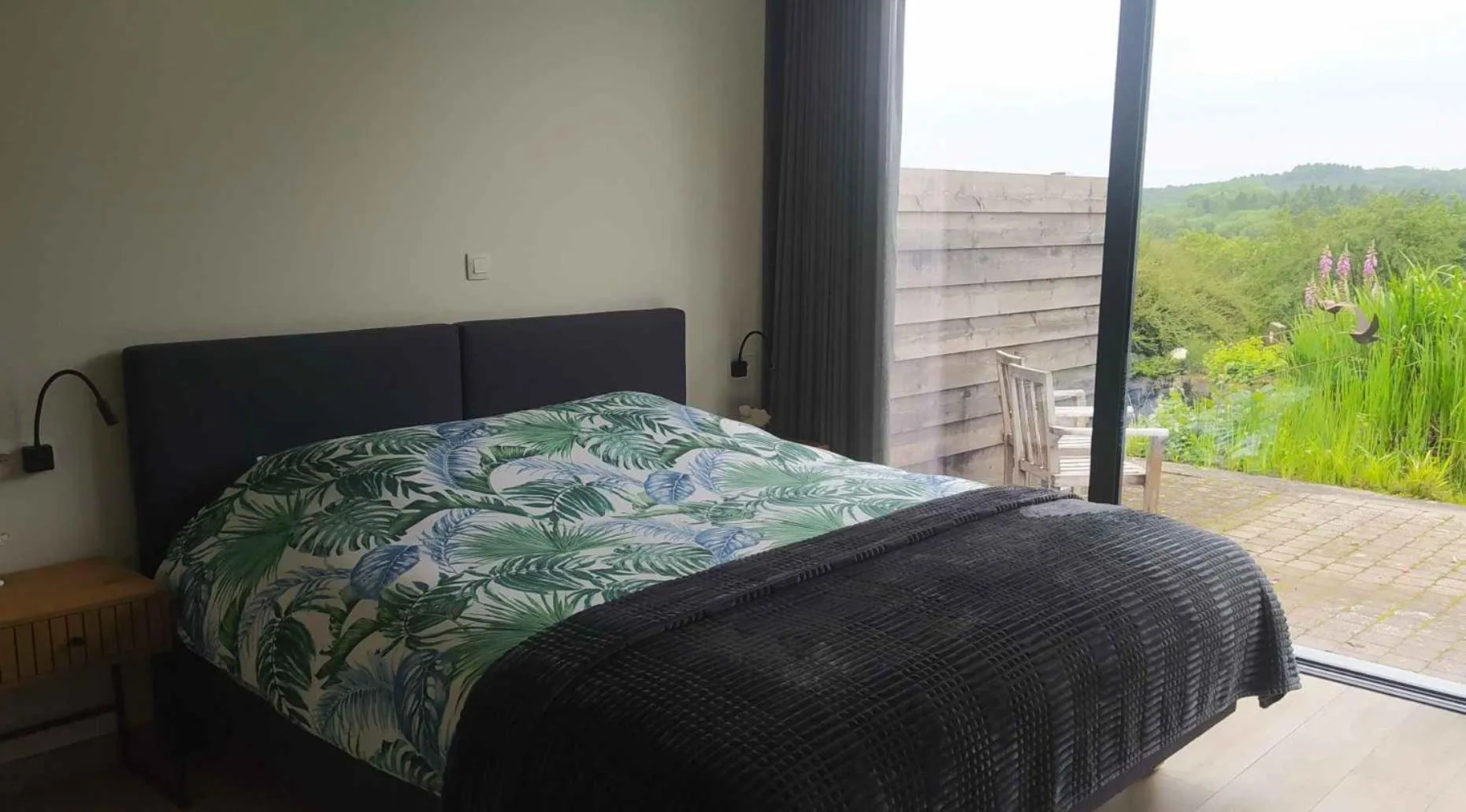 View (from property/room), Bed in B&B Plattestien