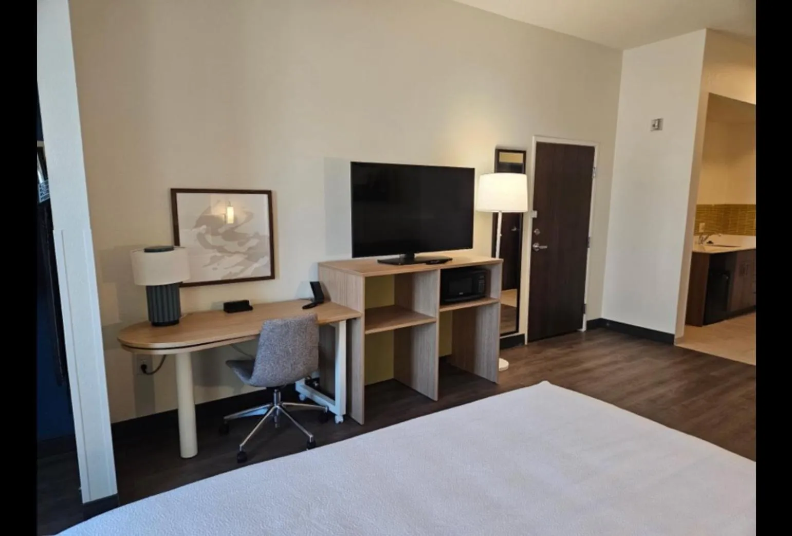 Bed in Spark by Hilton Fort Stockton