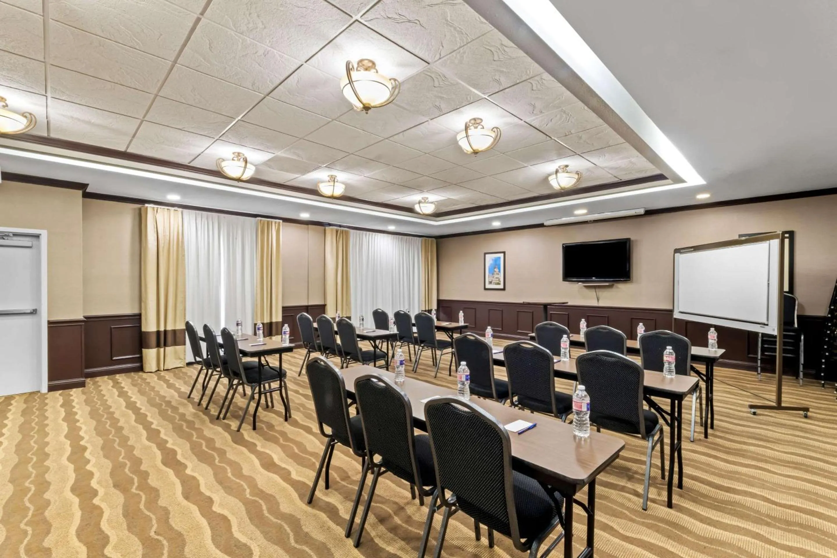 Meeting/conference room in Comfort Inn & Suites Near Lake Lewisville