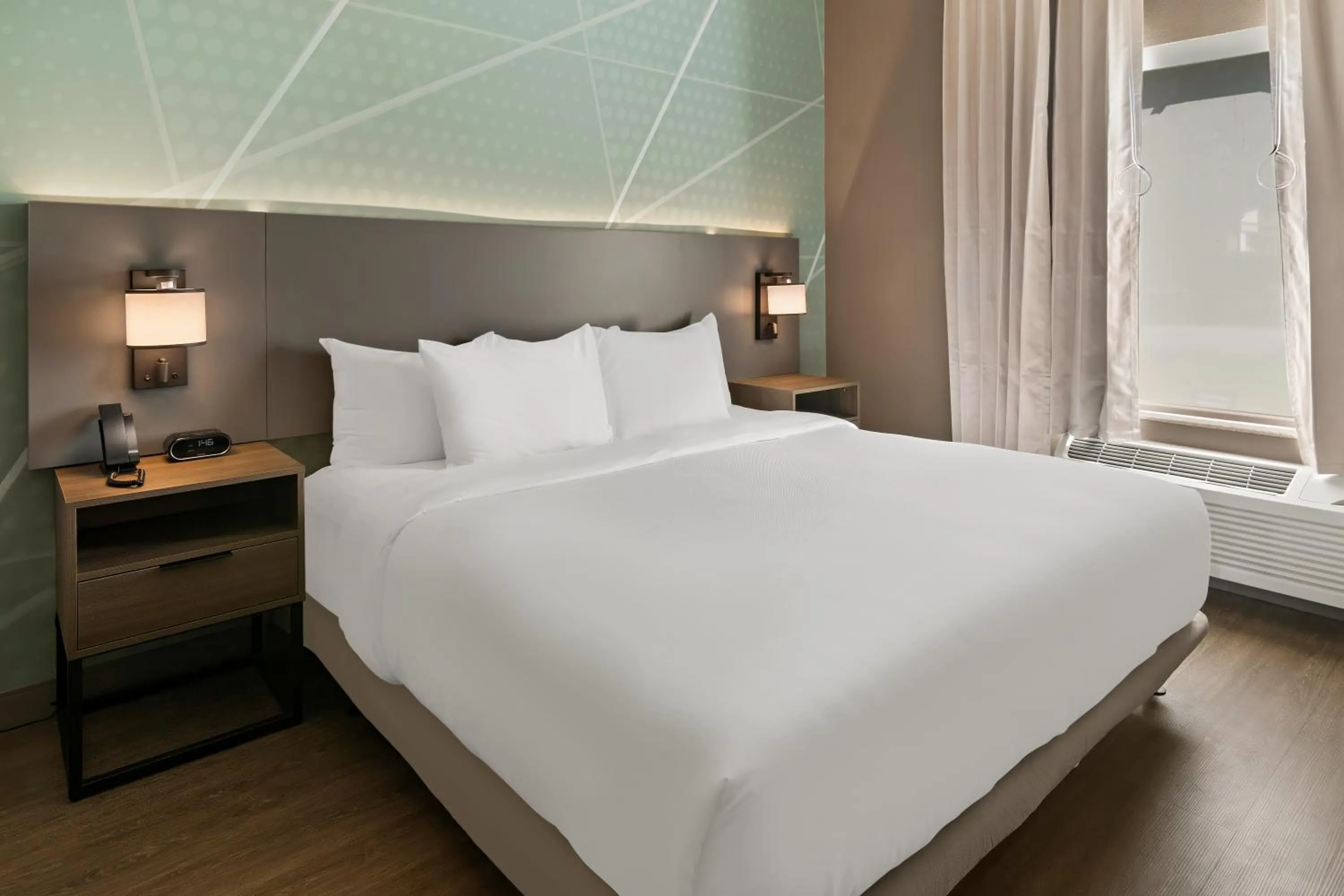 Bed in Comfort Suites