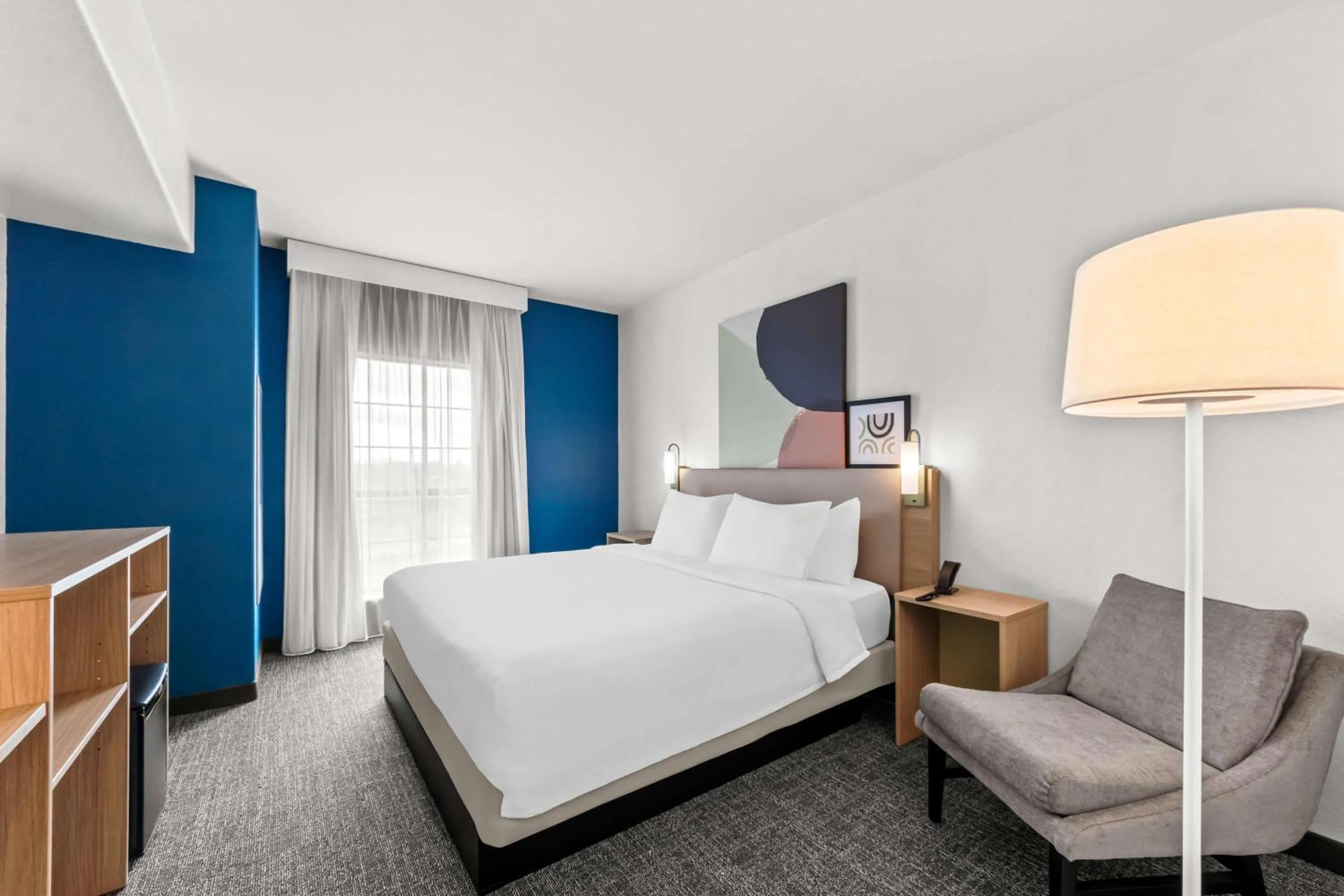 Bed in Spark By Hilton San Antonio Near Seaworld