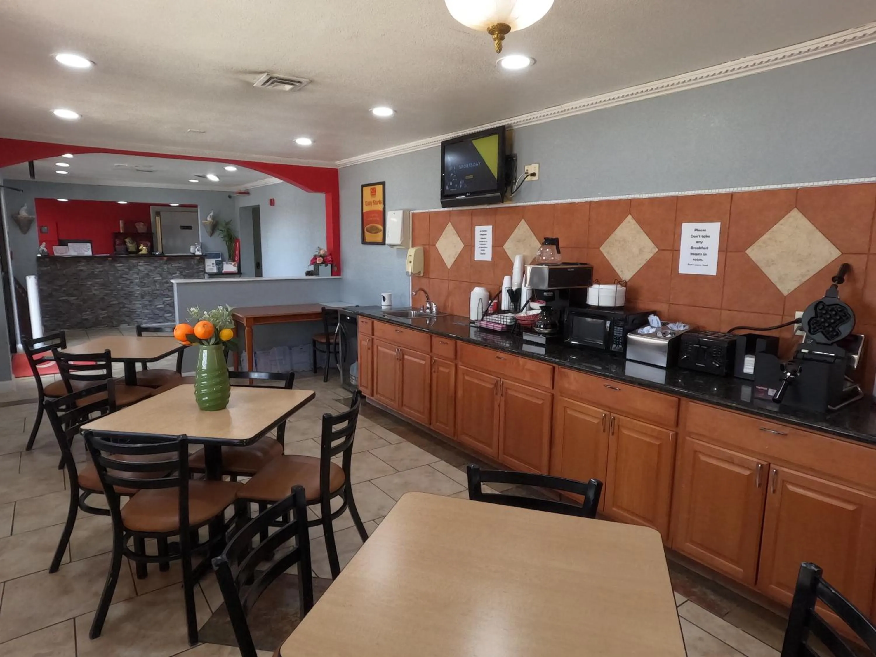 Breakfast in Econo Lodge Inn & Suites Downtown Northeast near Fort Sam Houston
