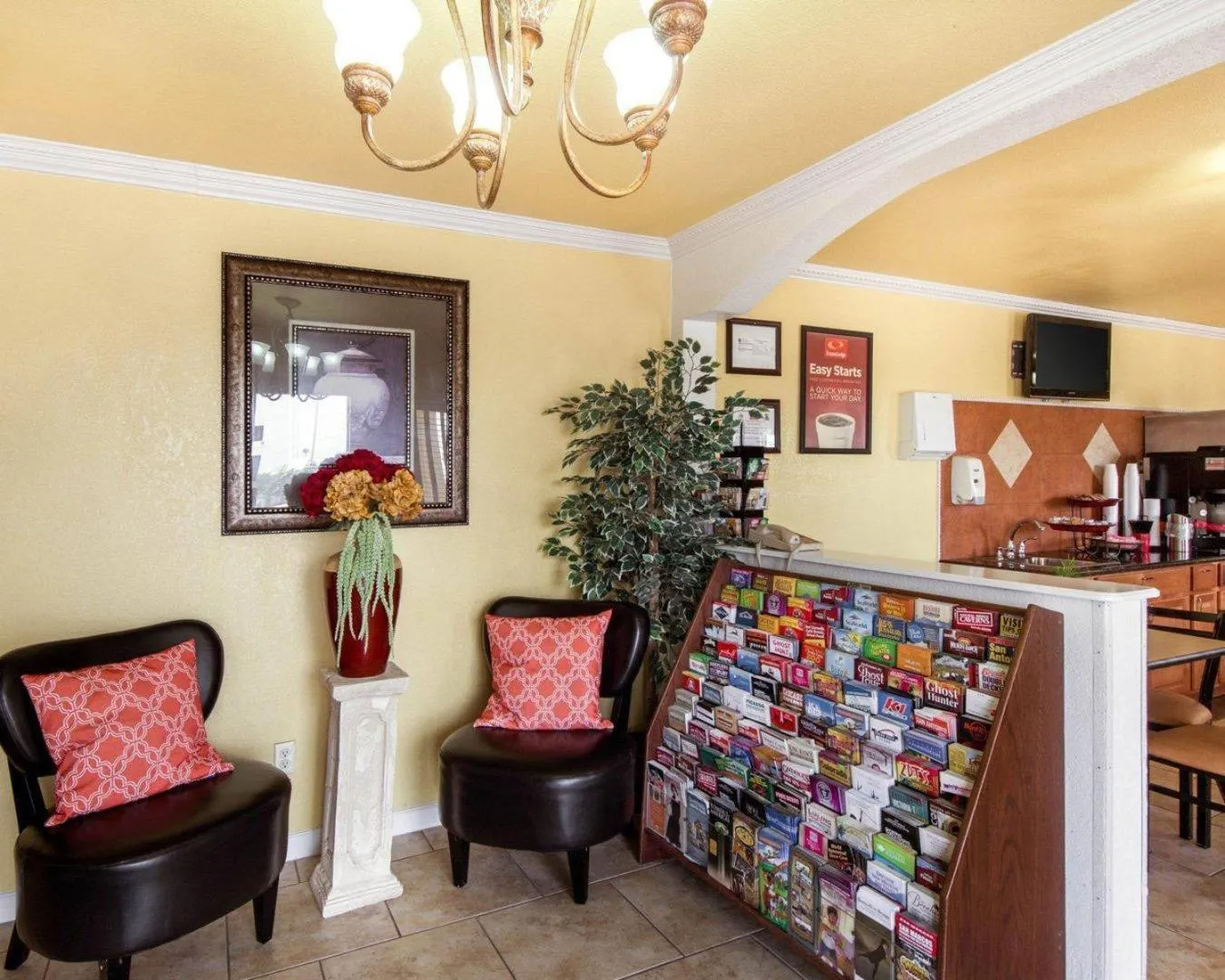 Lobby or reception in Econo Lodge Inn & Suites San Antonio near Frost Bank Center