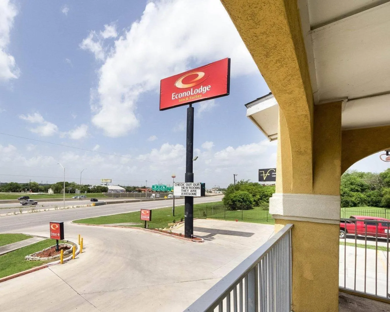 Property building in Econo Lodge Inn & Suites San Antonio near Frost Bank Center