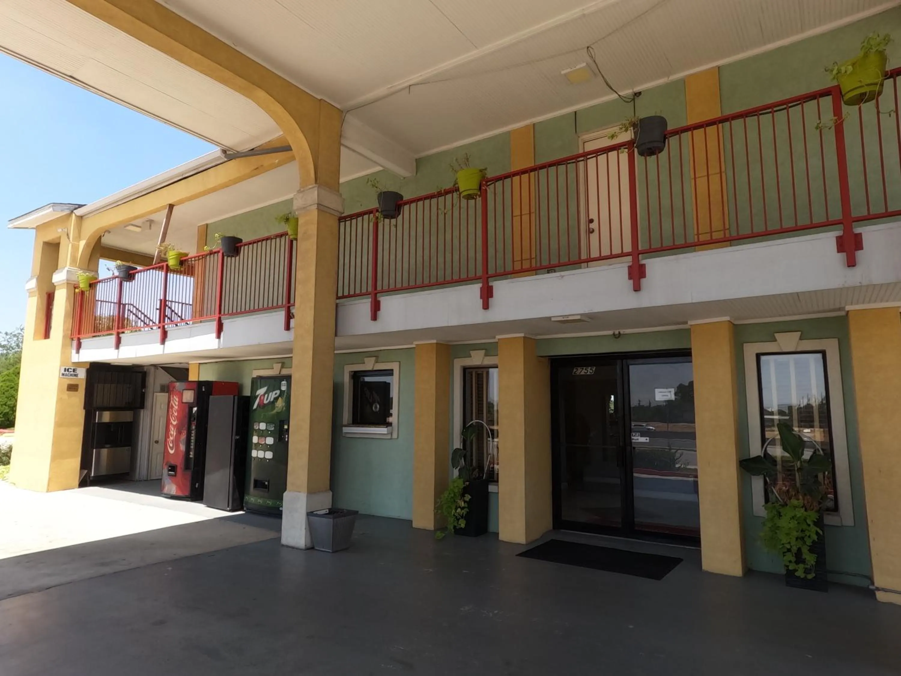 Econo Lodge Inn & Suites Downtown Northeast near Fort Sam Houston