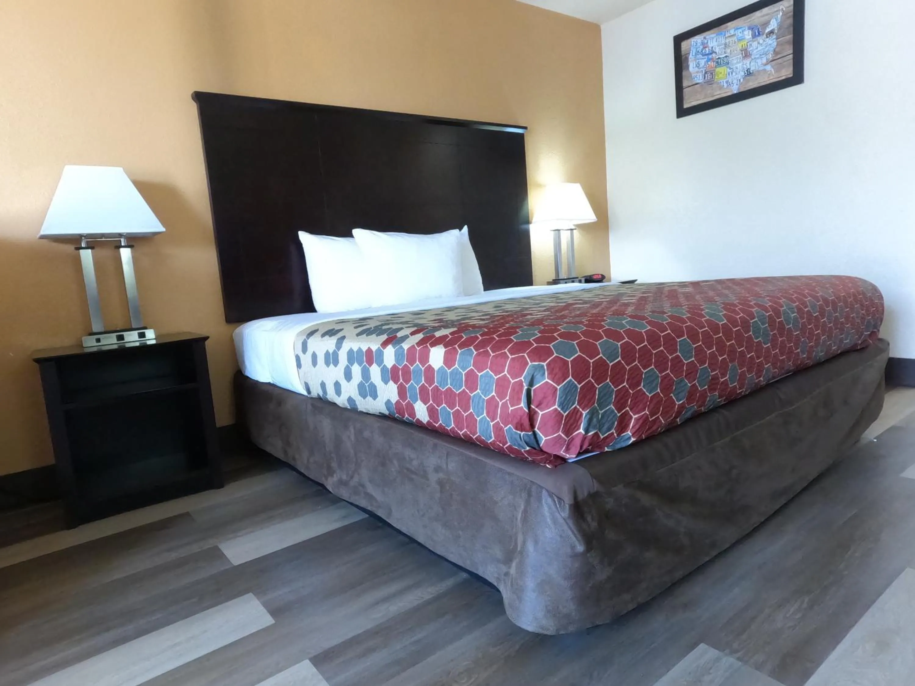 Econo Lodge Inn & Suites Downtown Northeast near Fort Sam Houston