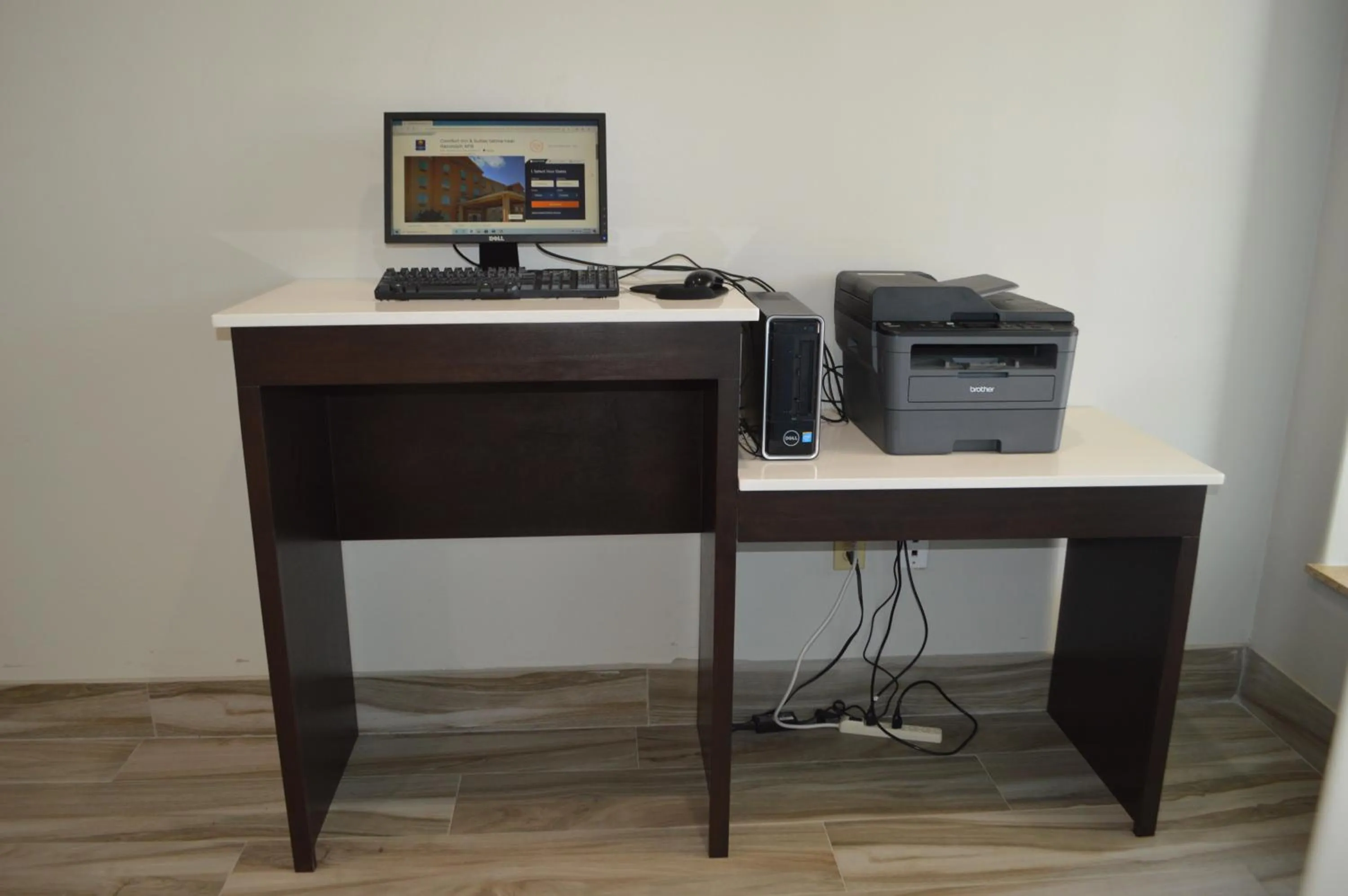 Business facilities in Comfort Inn & Suites Selma near Randolph AFB