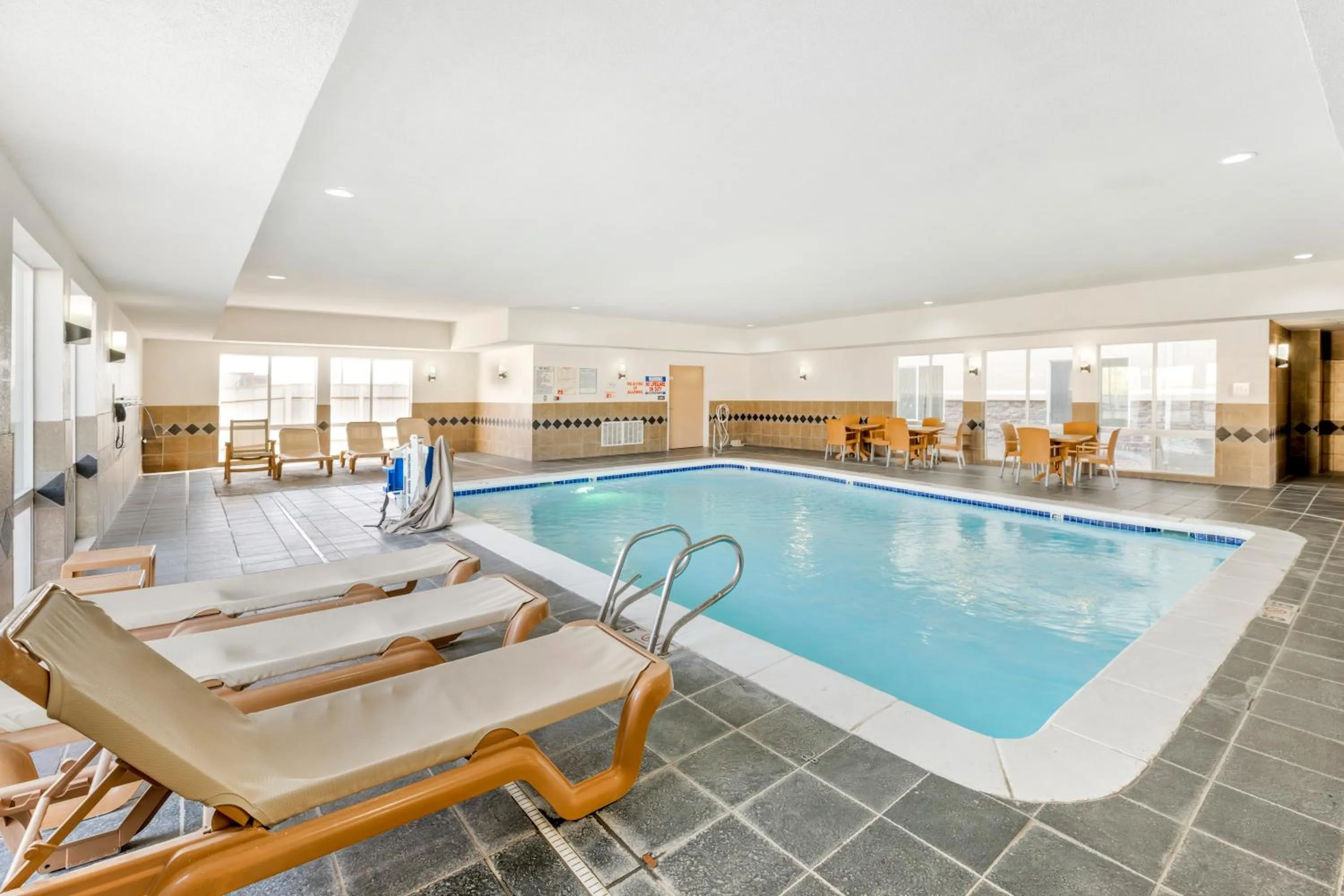  in Comfort Suites Pecos