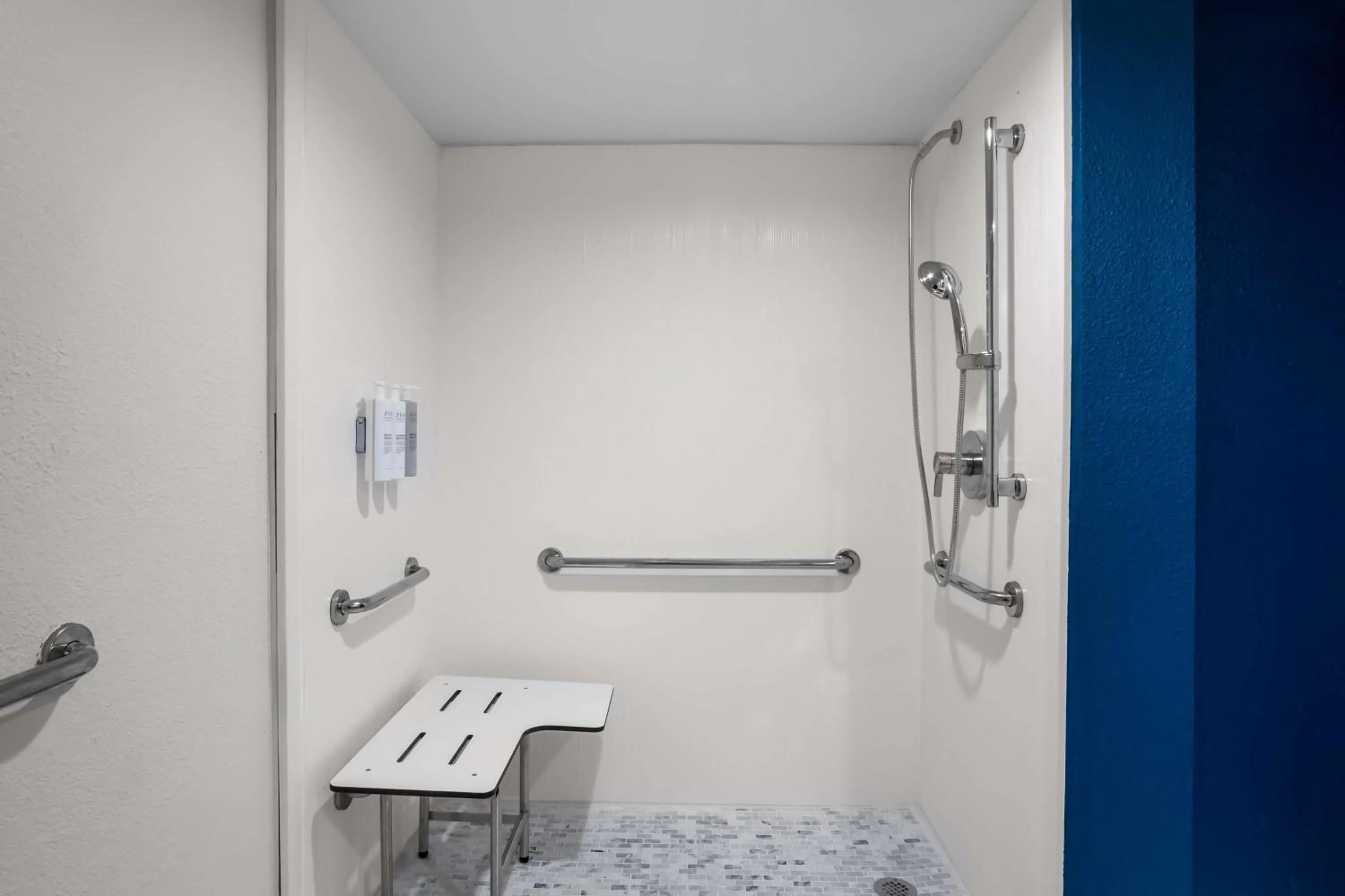 Bathroom in Wingate by Wyndham Richardson