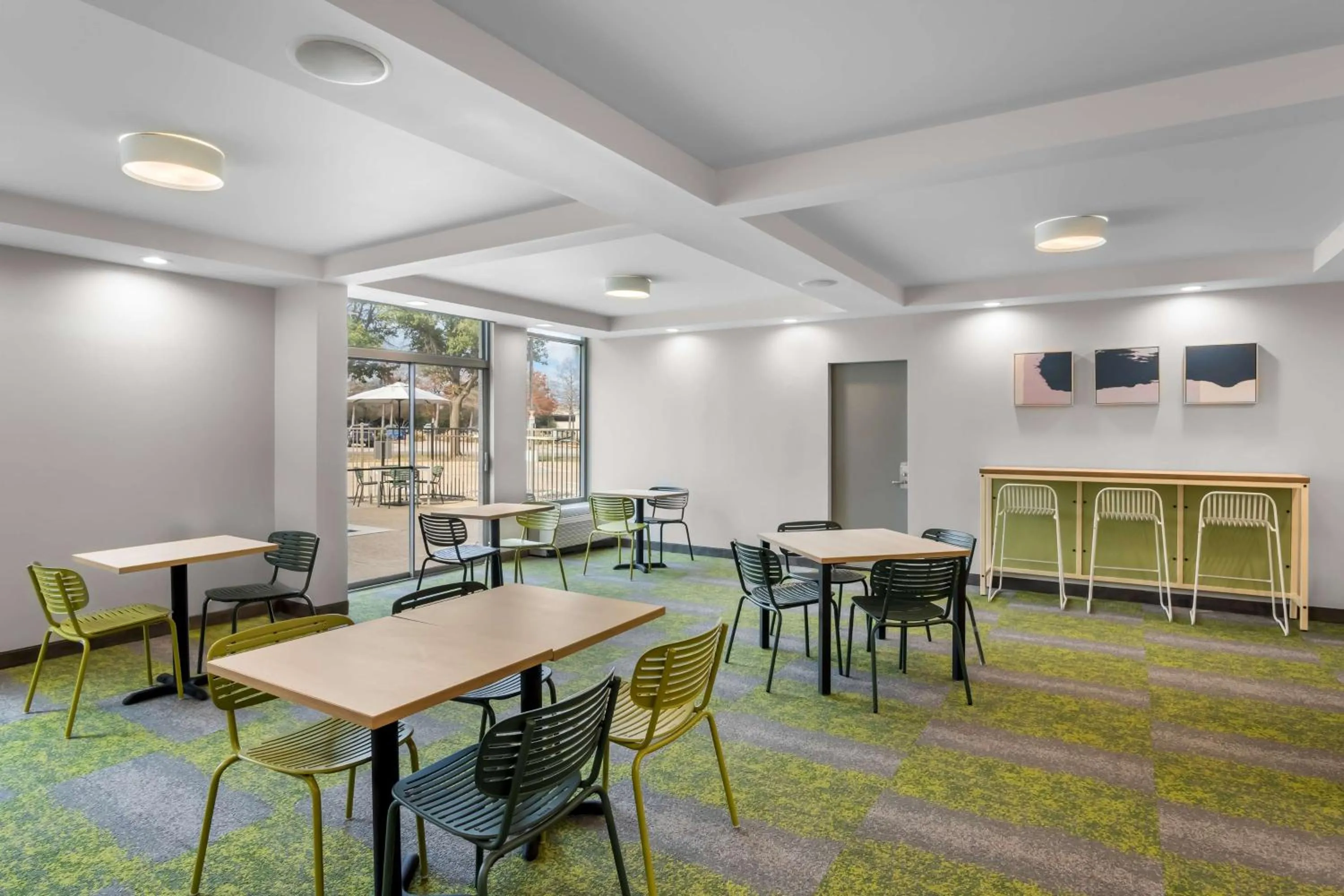 Meeting/conference room in Wingate by Wyndham Richardson