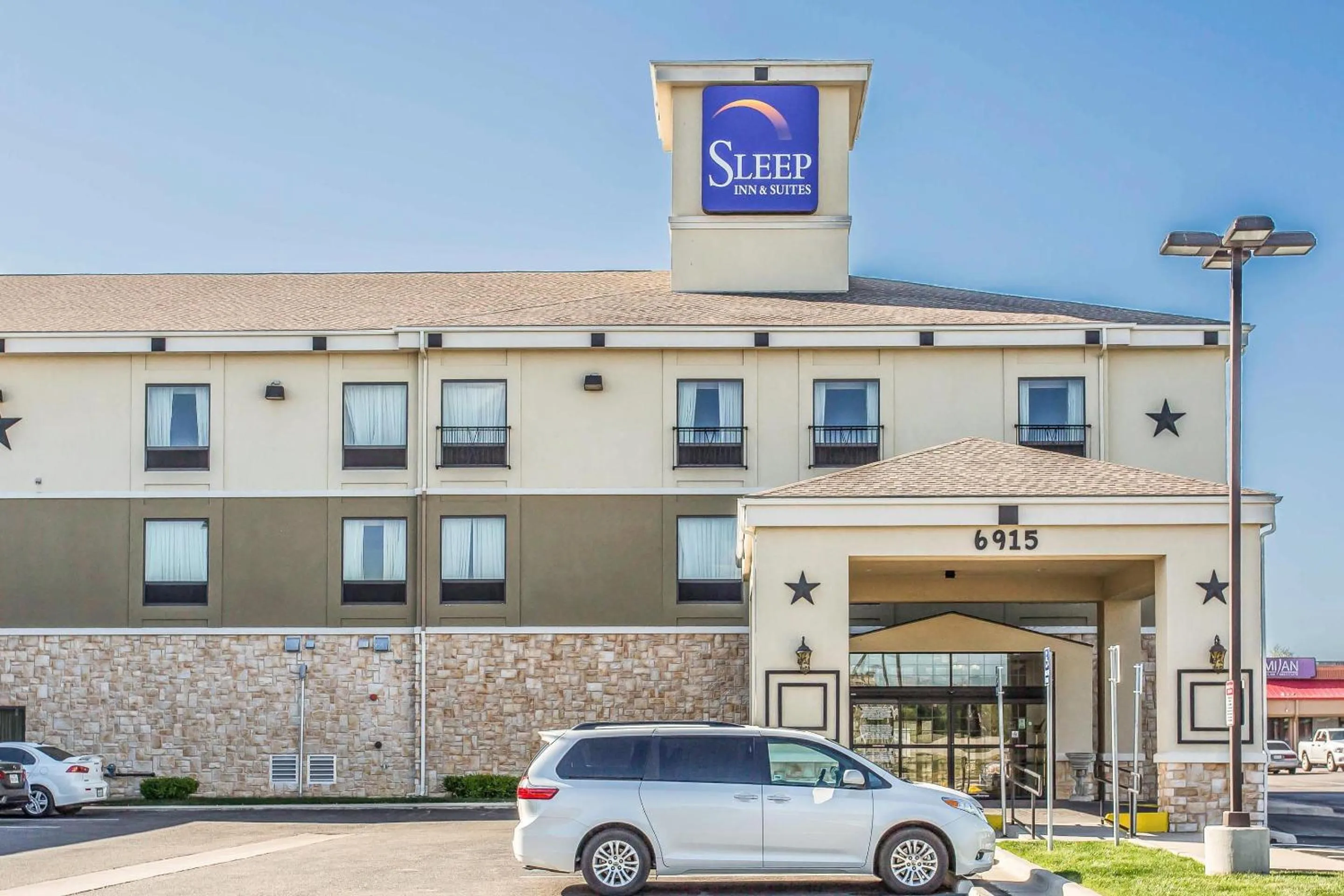 Property building in Sleep Inn & Suites West Medical Center