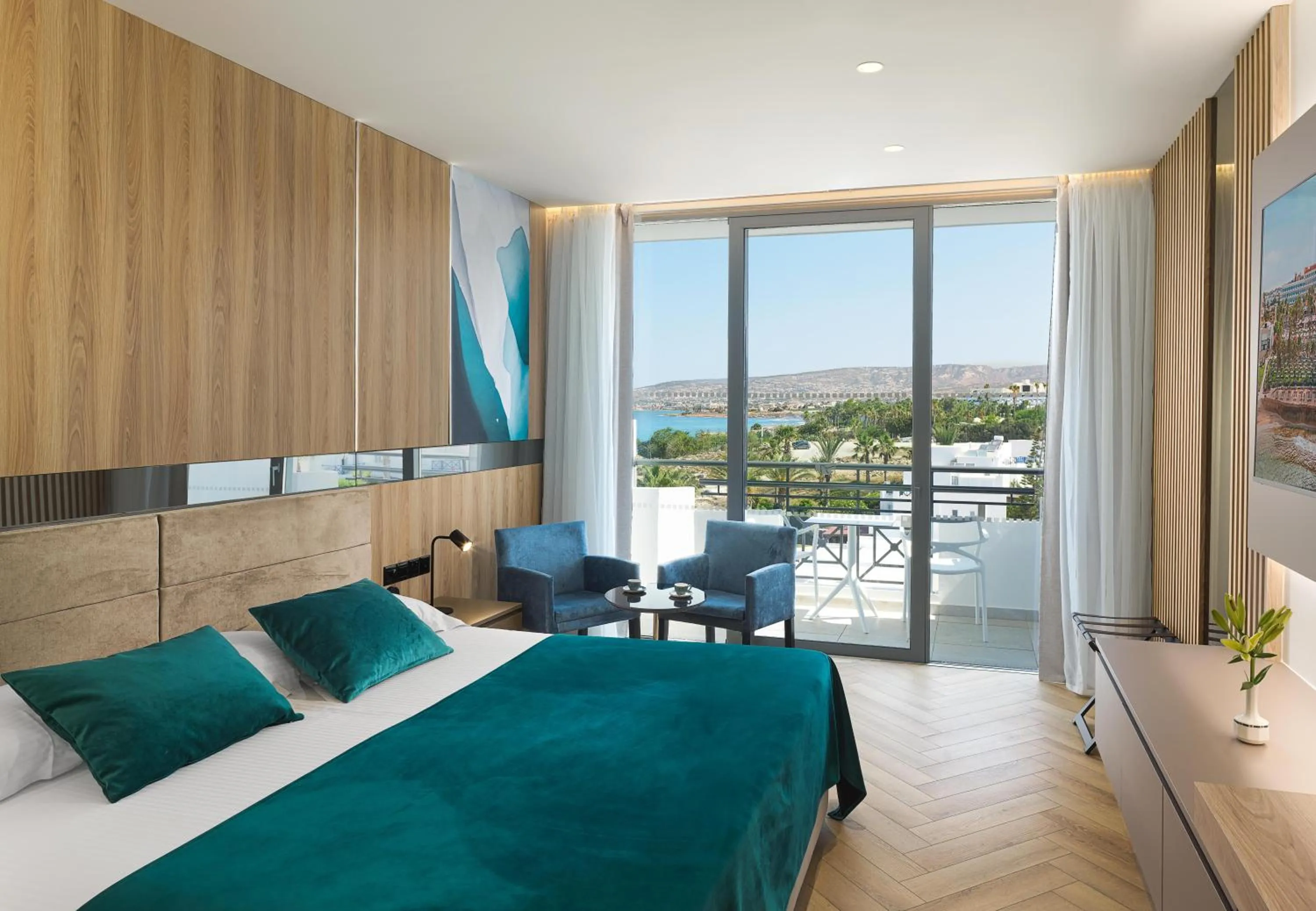 Bedroom, Bed in St George Beach Hotel & Spa Resort