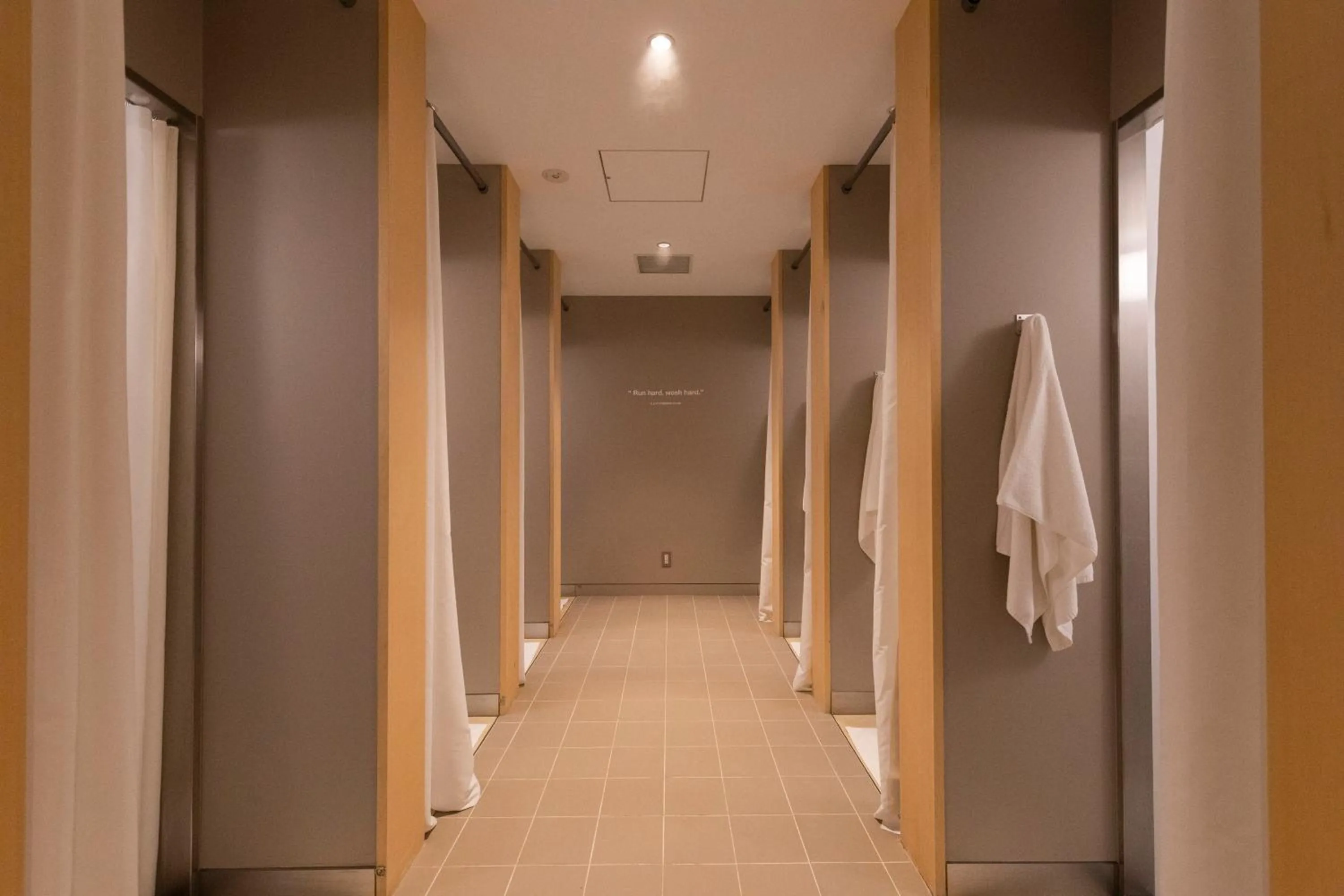 Shower in CAFE/MINIMAL HOTEL OUR OUR