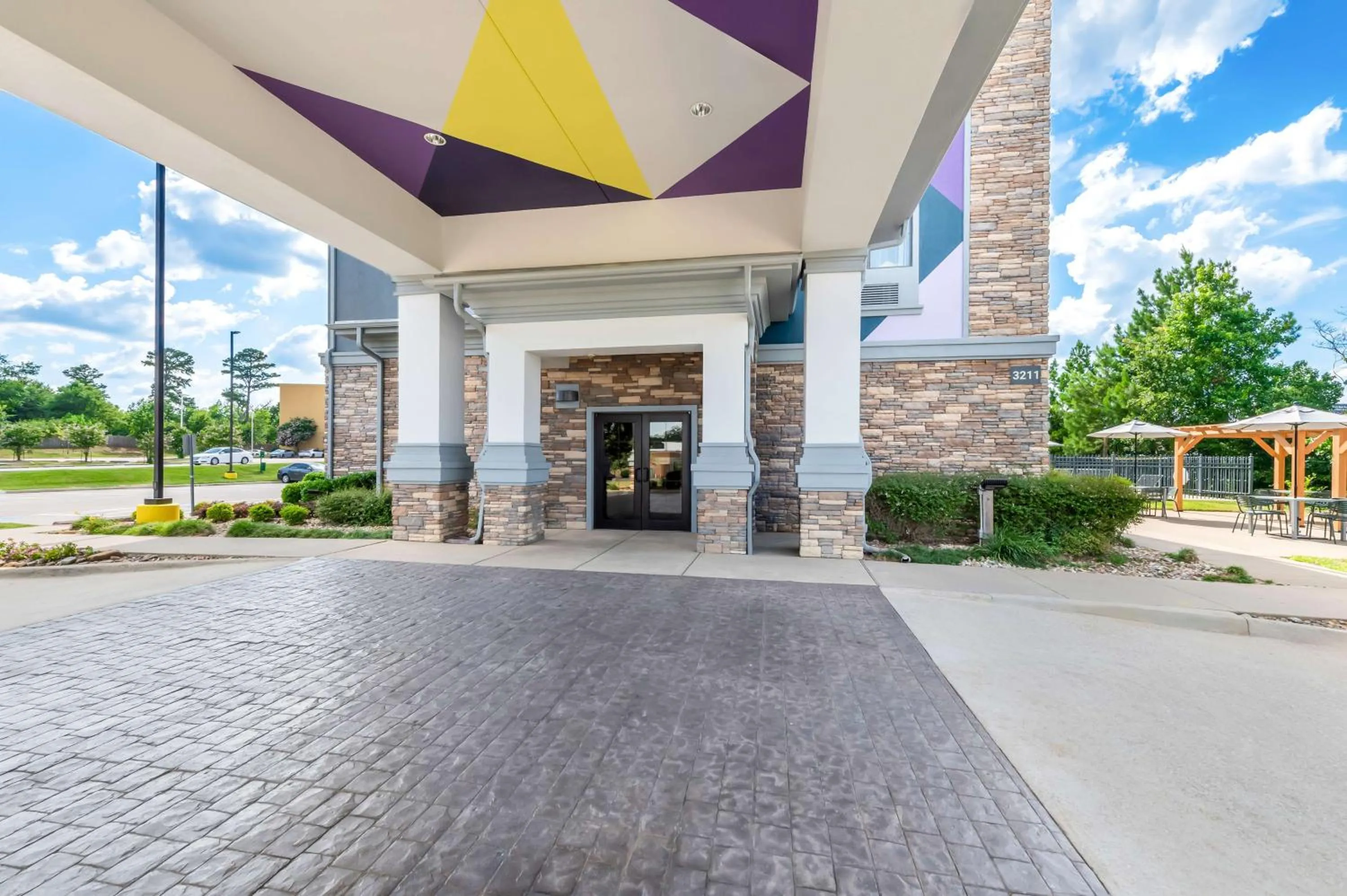 Property building in Hawthorn Suites by Wyndham Longview