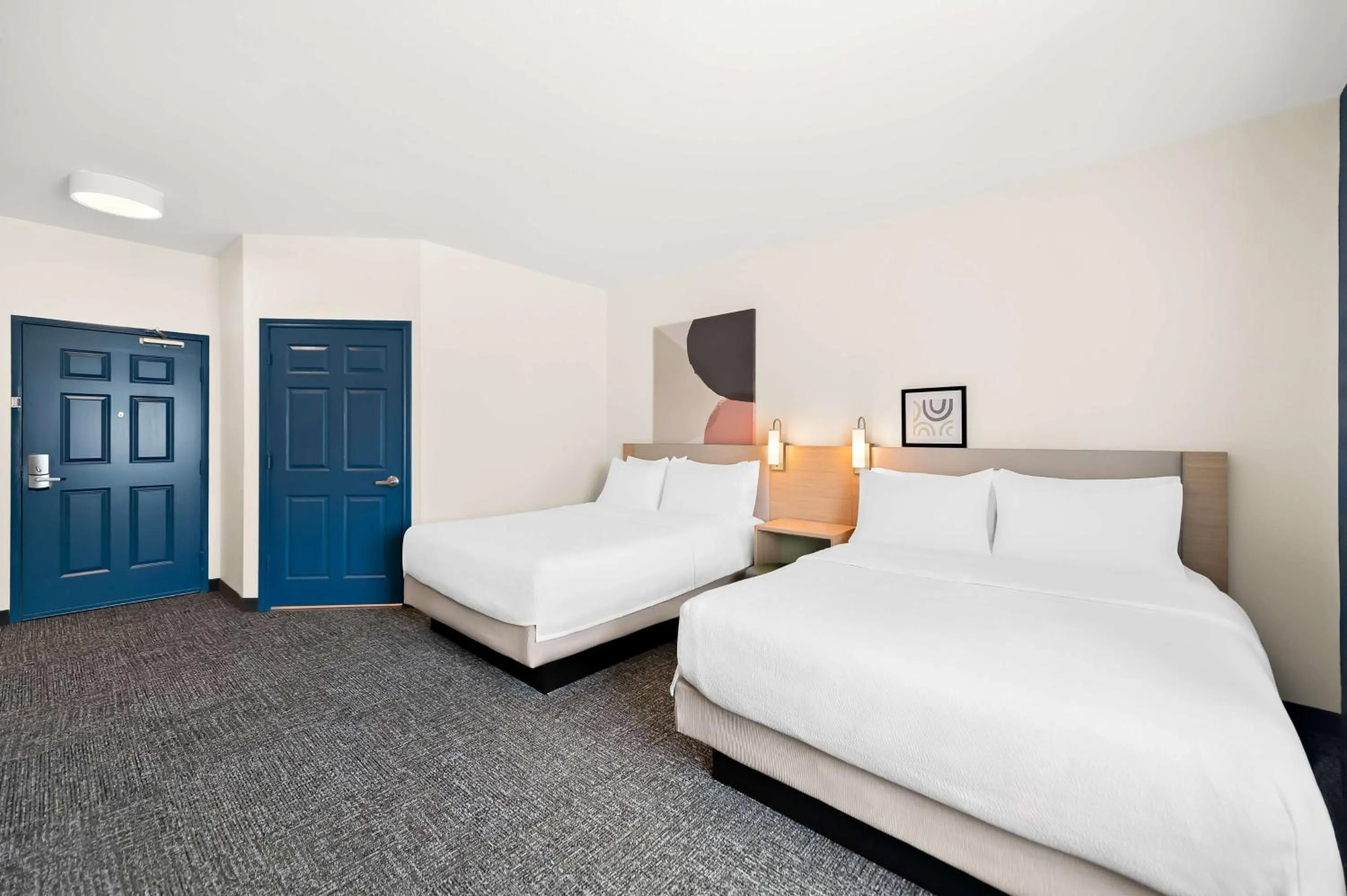 Bed in Hawthorn Suites by Wyndham Longview