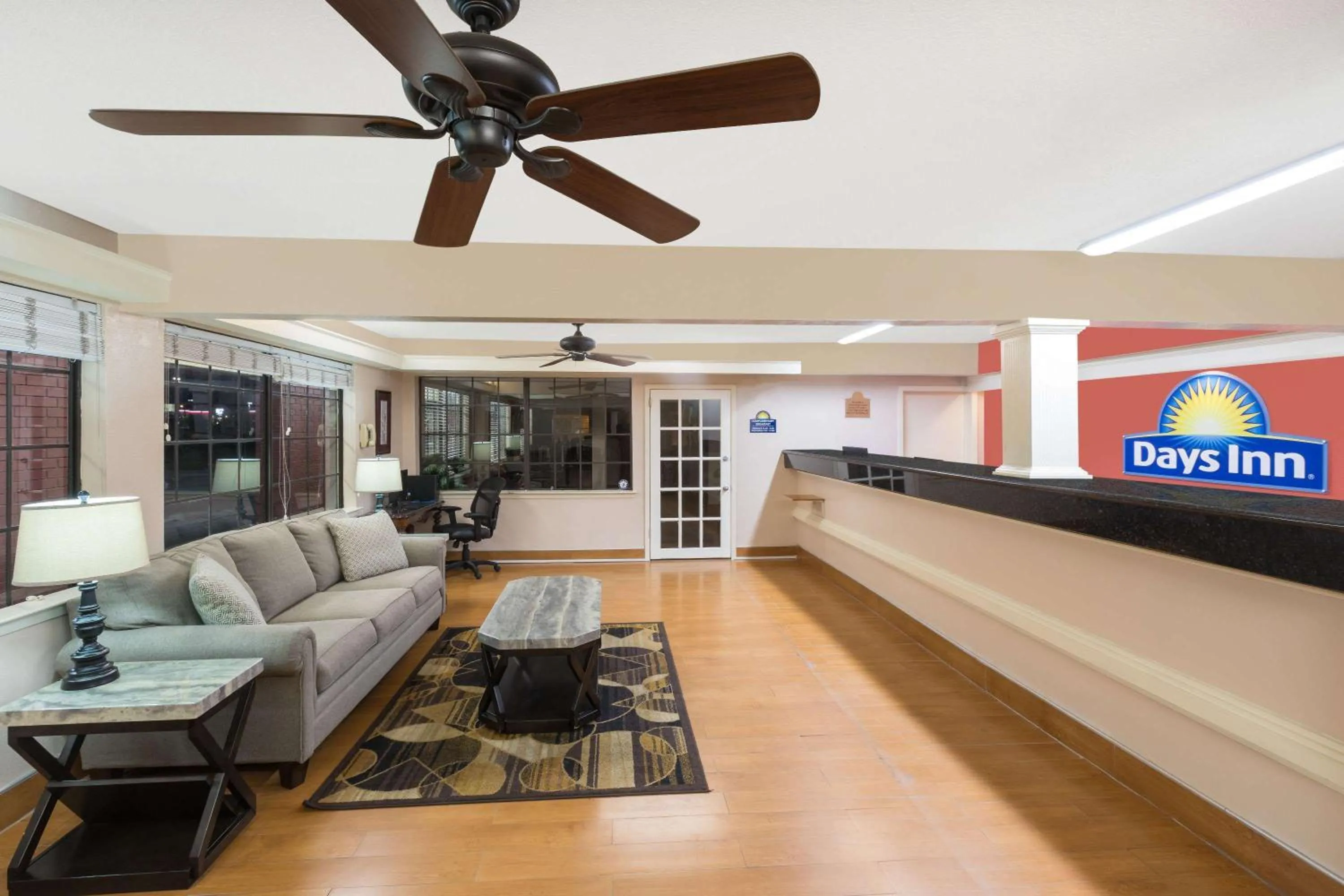 Lobby or reception in Days Inn by Wyndham College Station University Drive