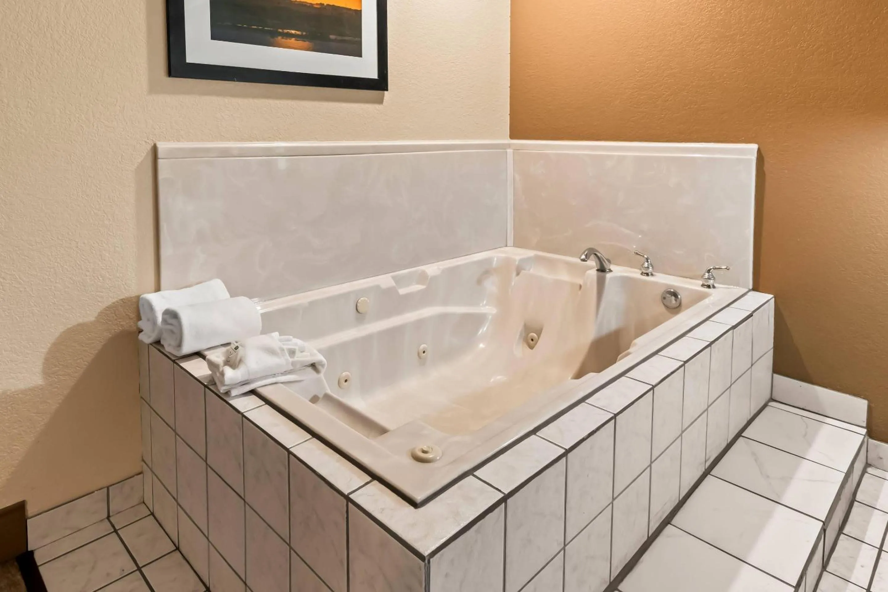 Bedroom in Quality Inn & Suites - Granbury