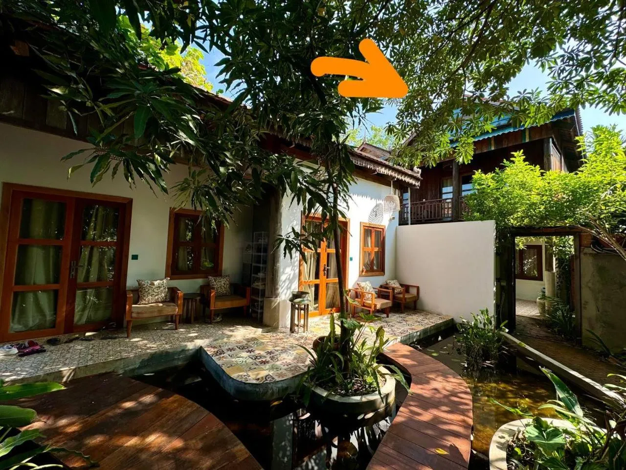 Property building in Dontrei Villa Angkor