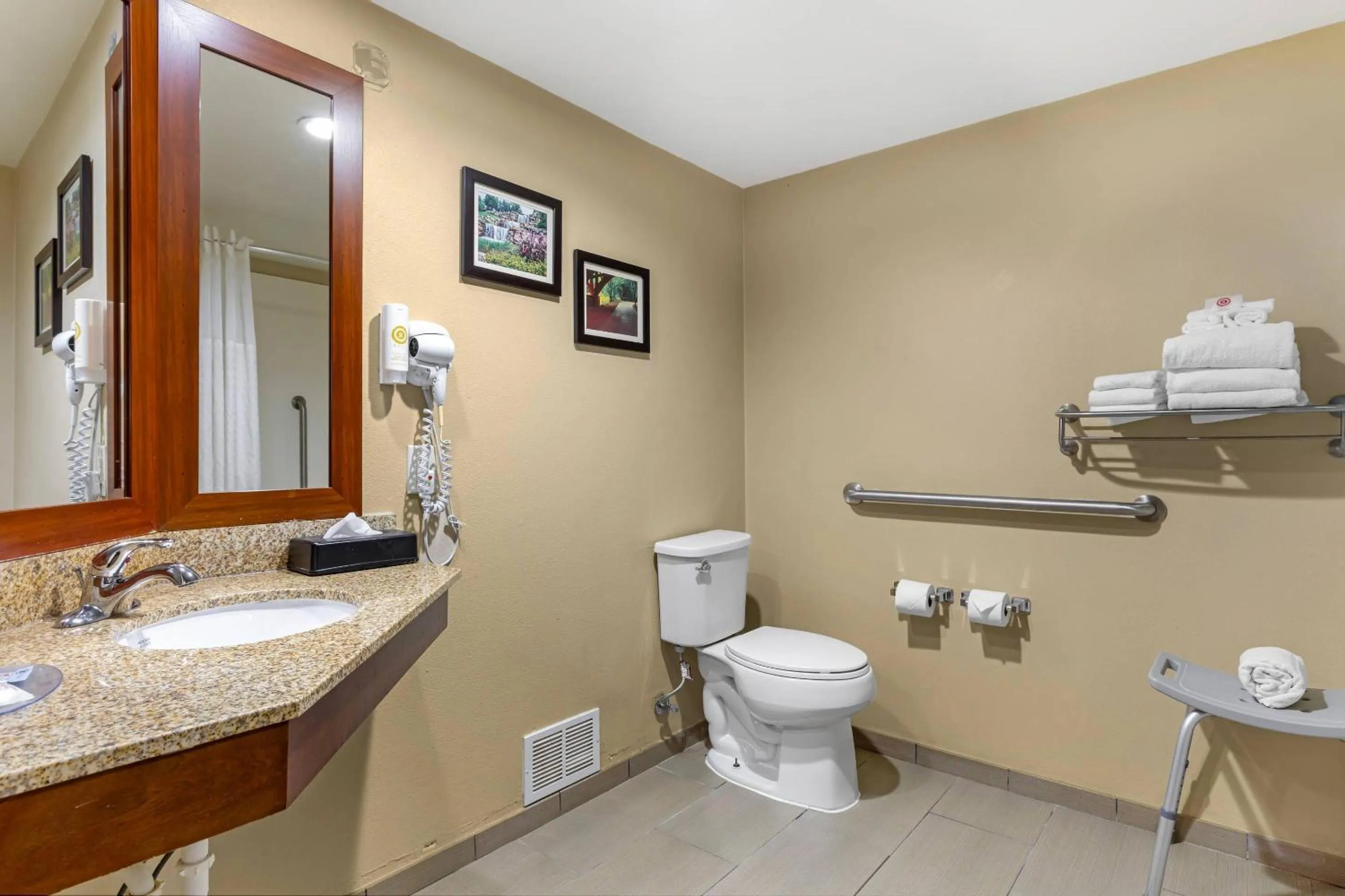 Bedroom in Comfort Inn Wichita Falls North