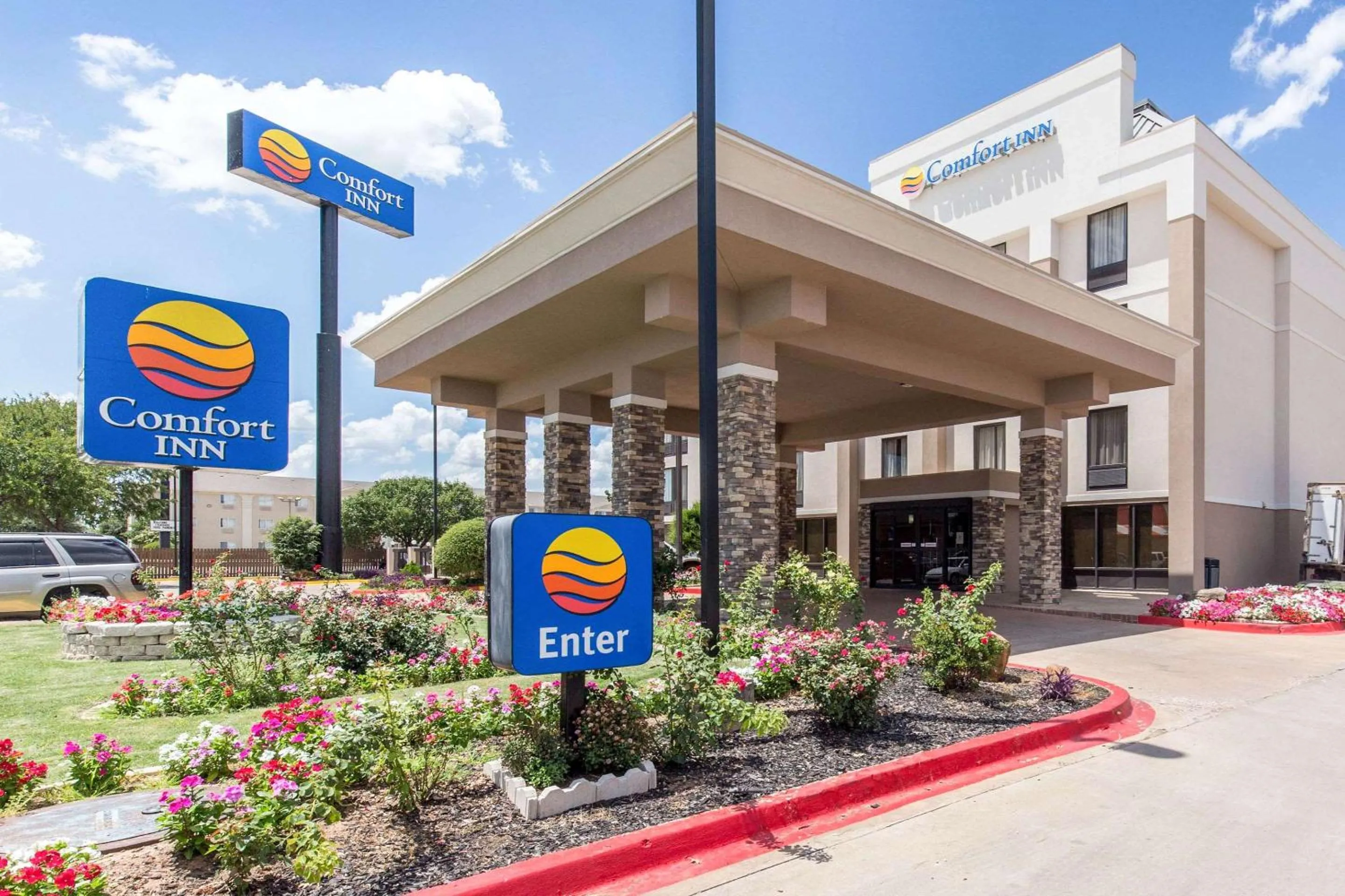 Property building in Comfort Inn Wichita Falls North