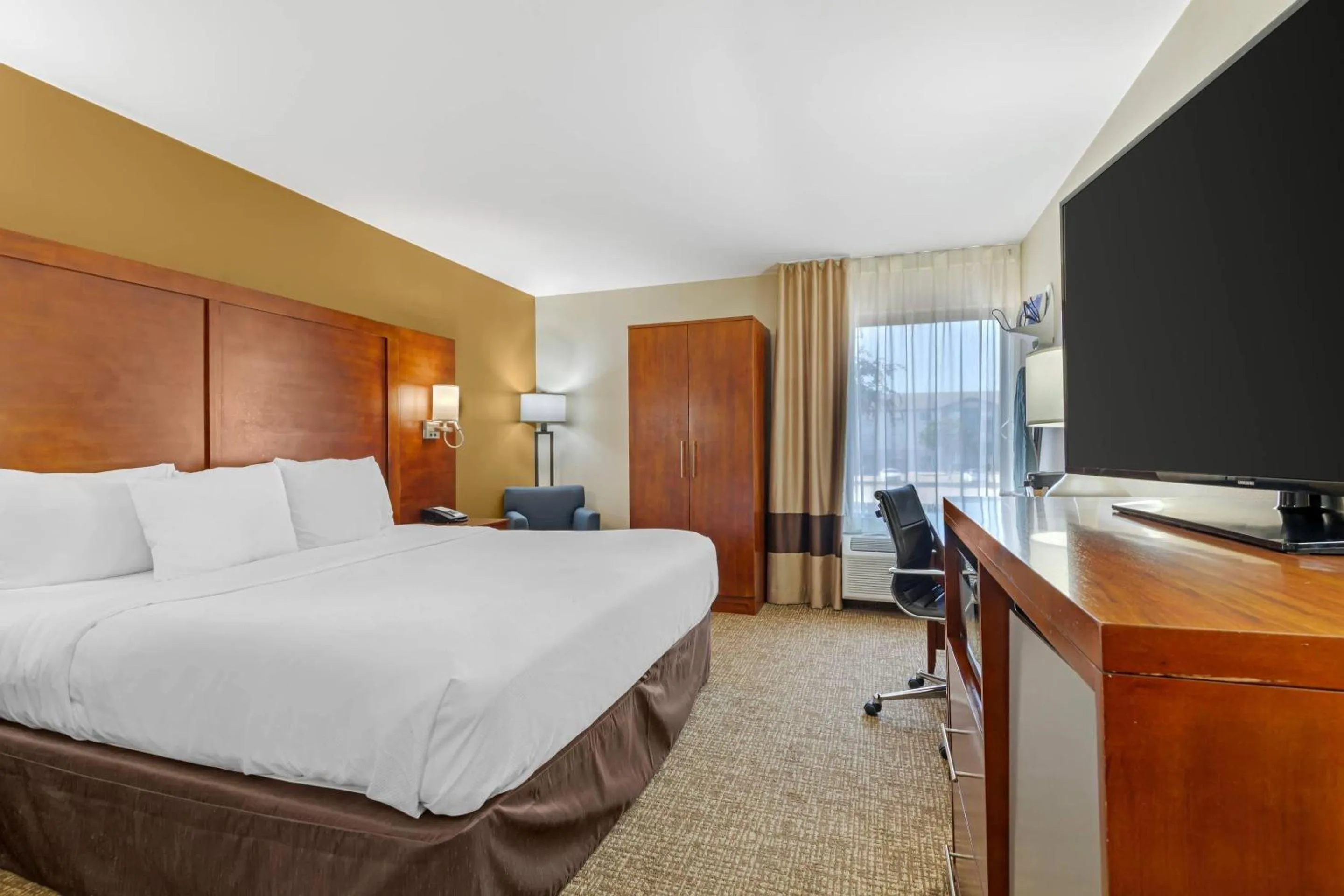 Bedroom, Bed in Comfort Inn Wichita Falls North