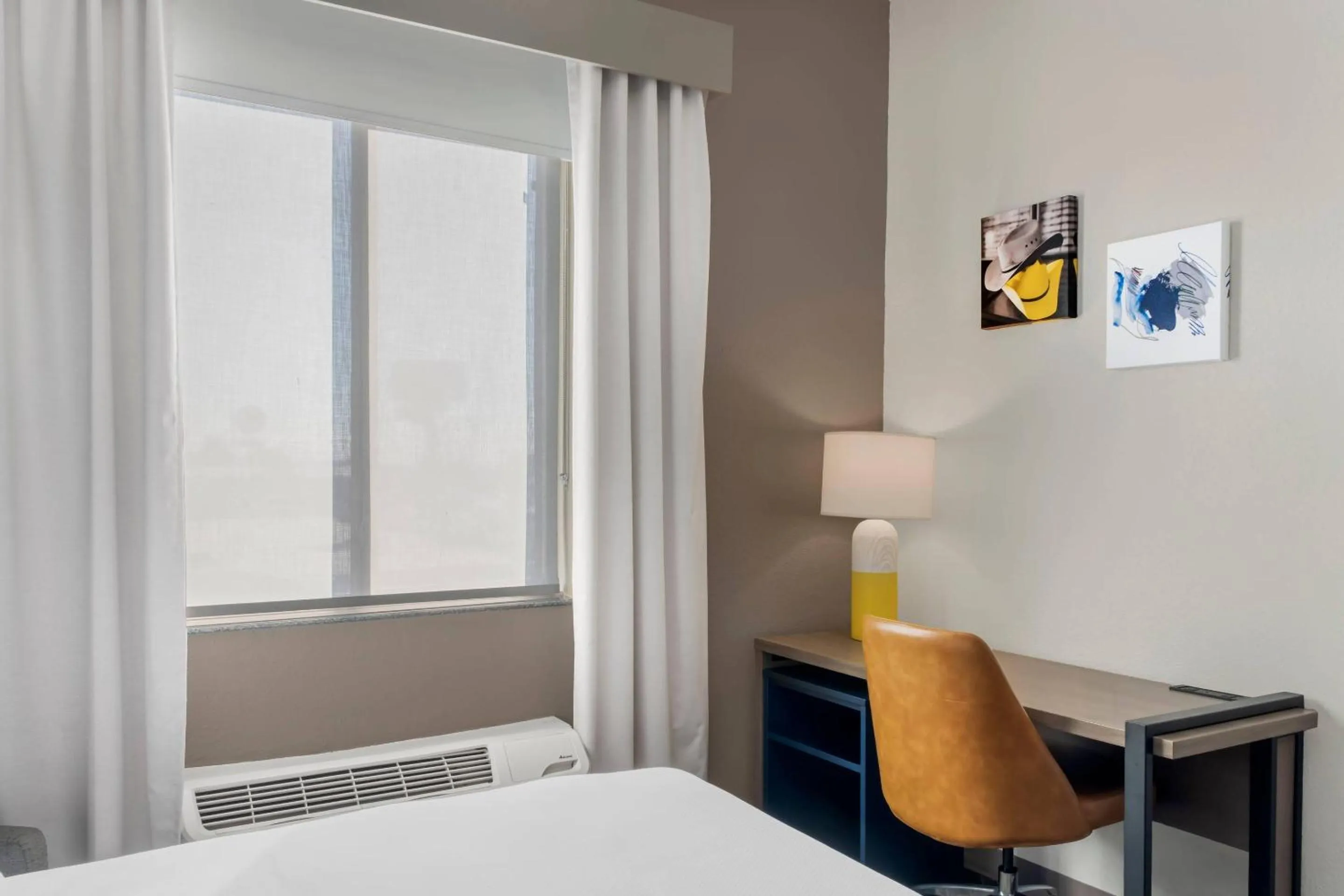 Bedroom, Bed in Comfort Inn & Suites El Paso I-10 Airport Area