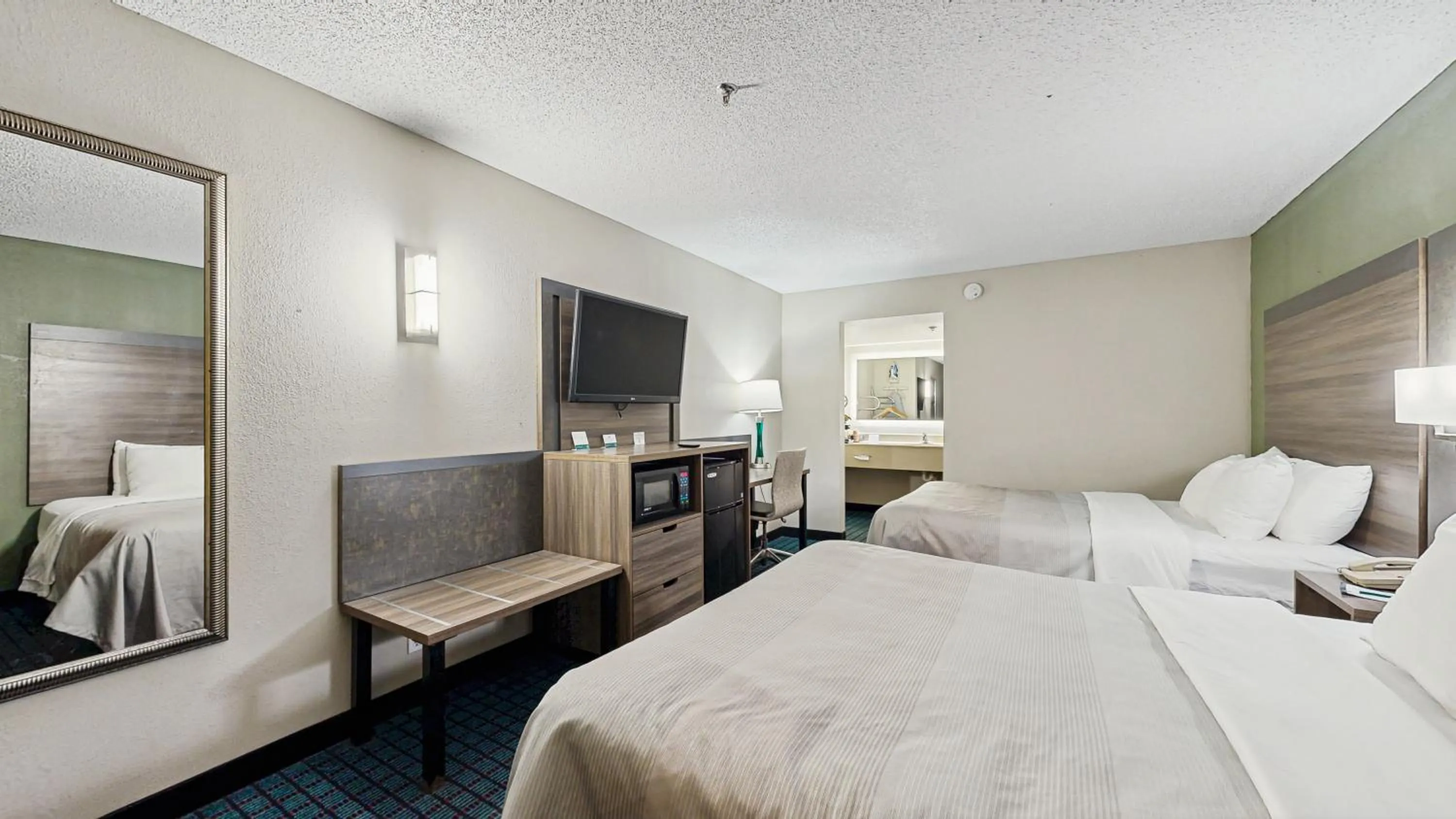 Bed in Quality Inn Van Horn