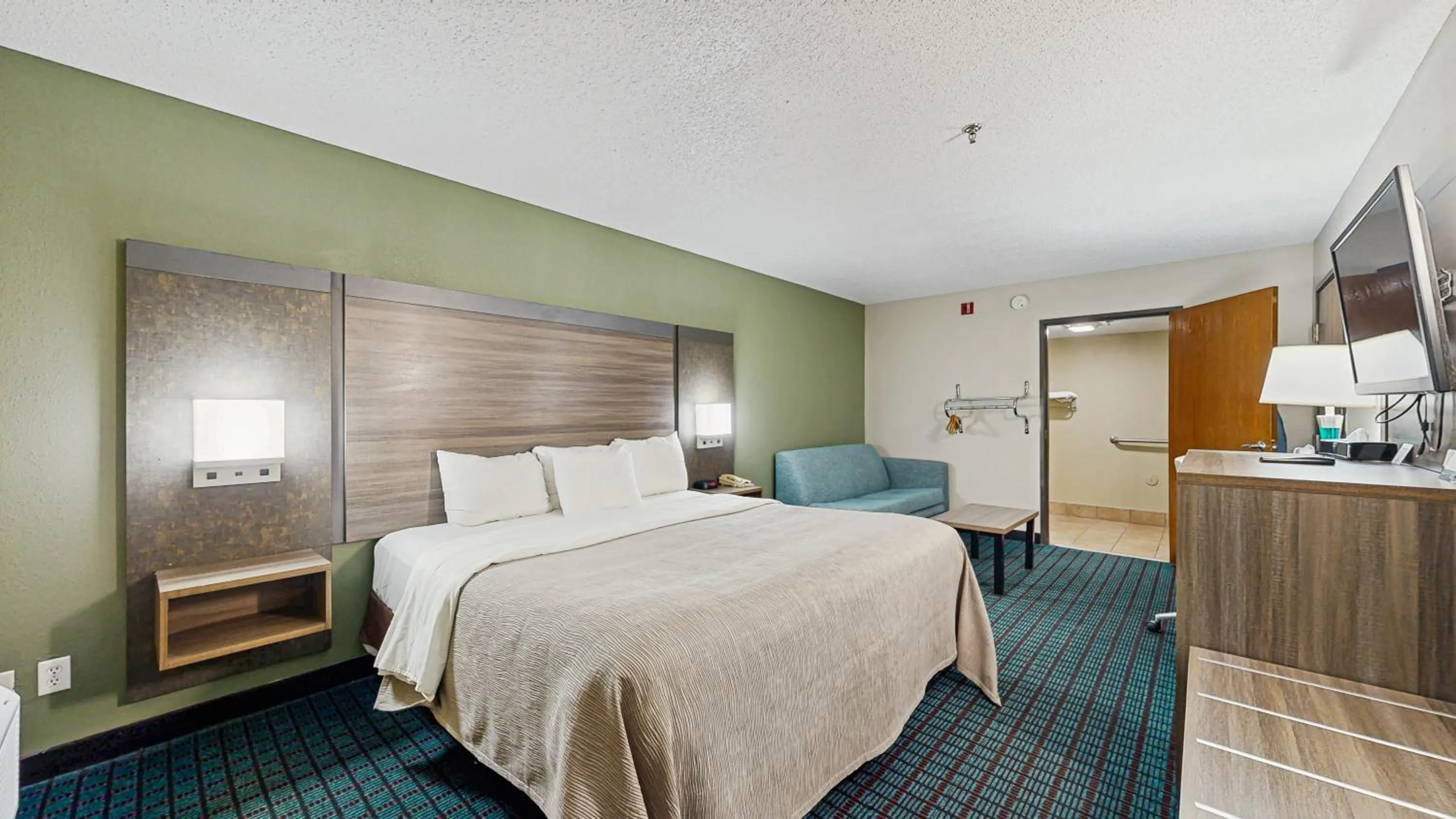 Bed in Quality Inn Van Horn