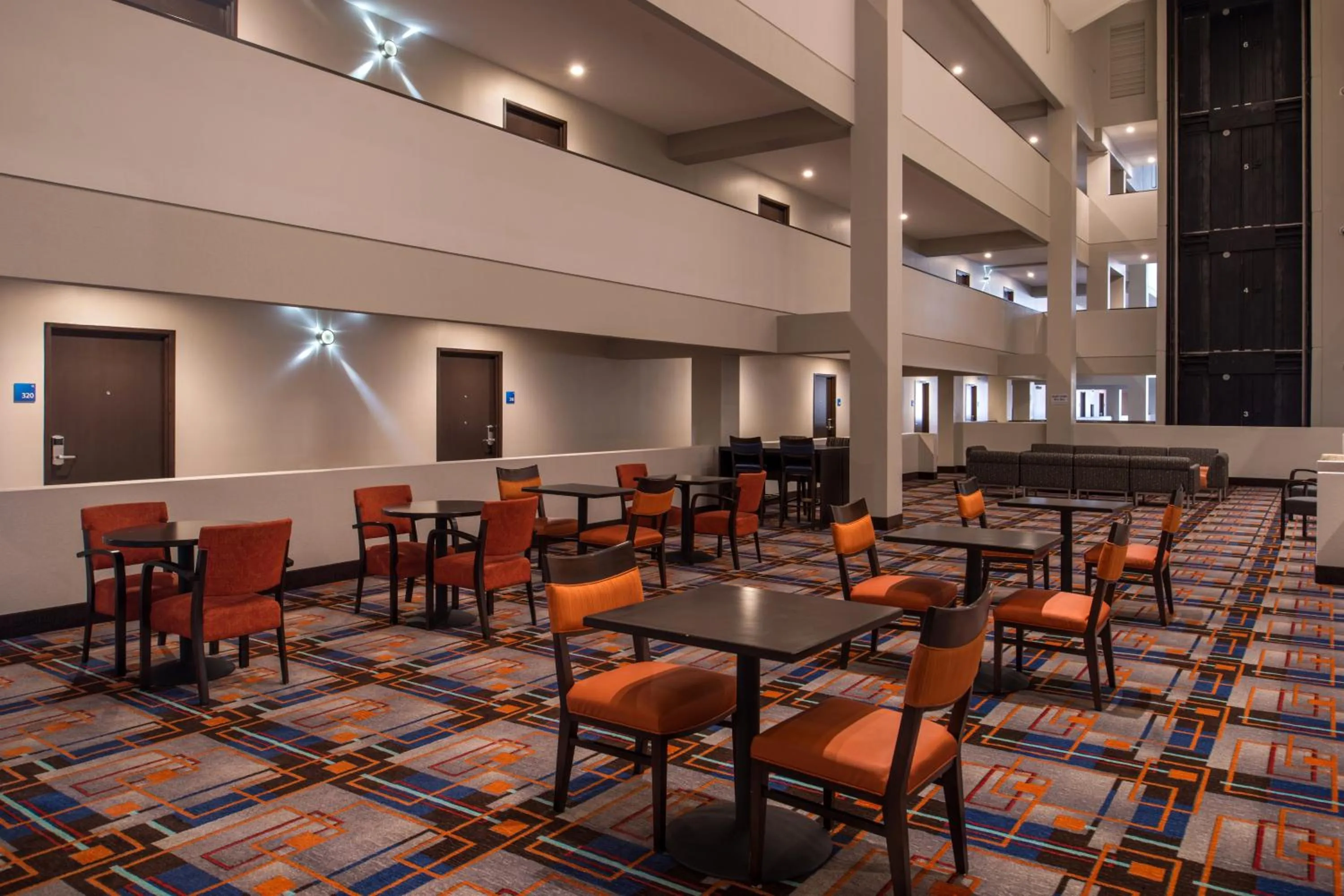 Property building in Holiday Inn Express & Suites San Antonio Medical - Six Flags by IHG