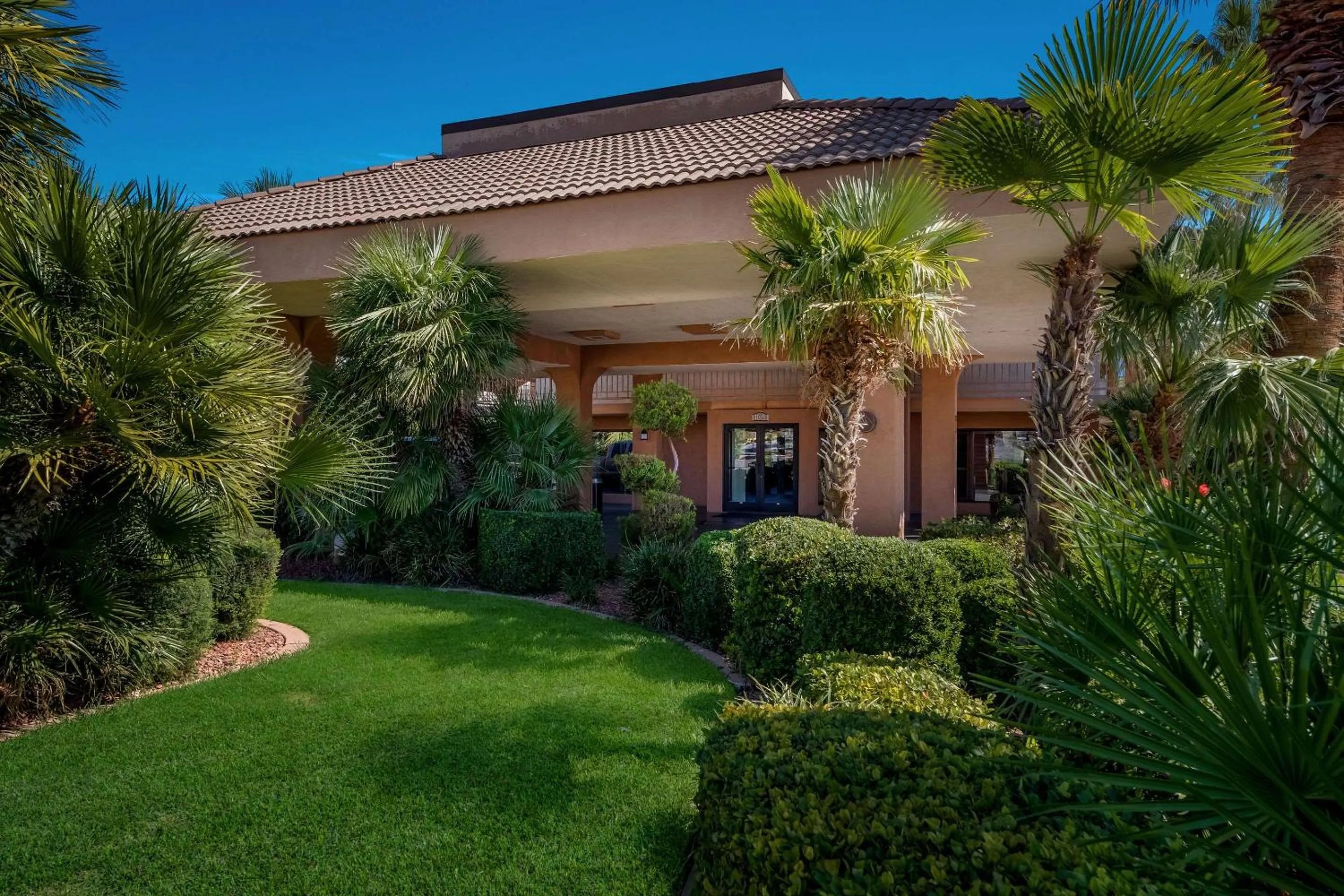 Property building in Quality Inn Saint George South Bluff