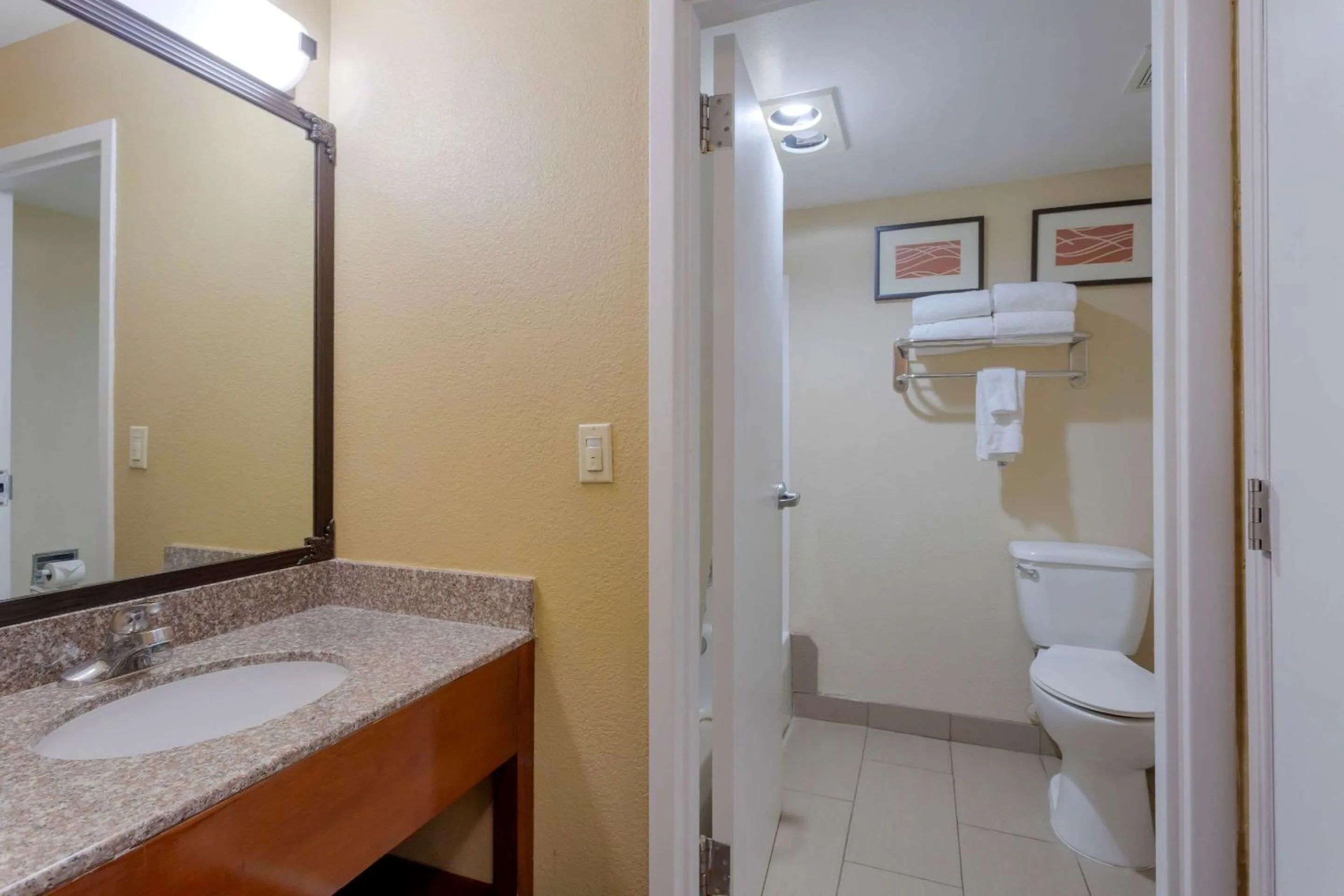 Bedroom in Comfort Inn & Suites Woods Cross - Salt Lake City North