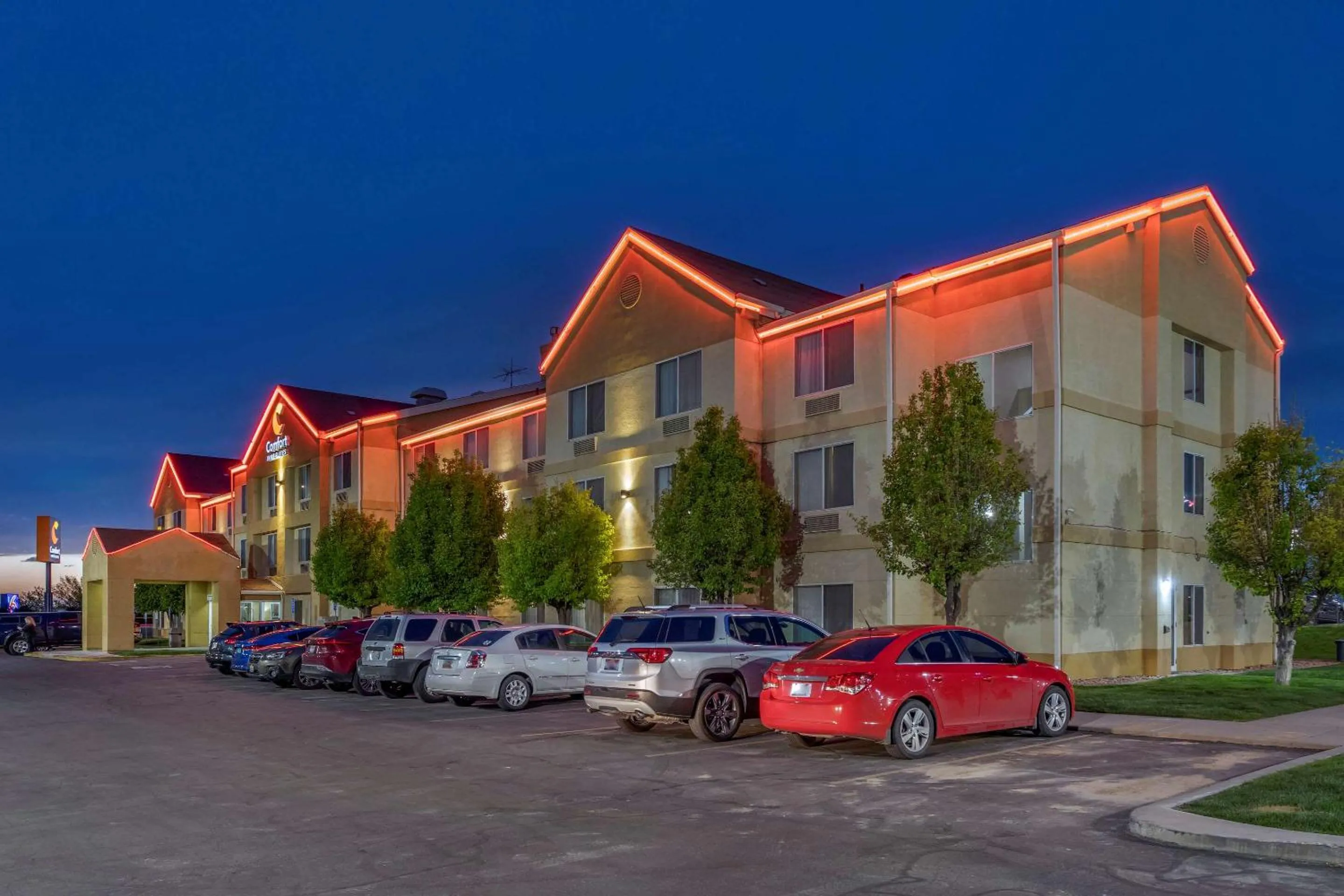 Property building in Comfort Inn & Suites Woods Cross - Salt Lake City North