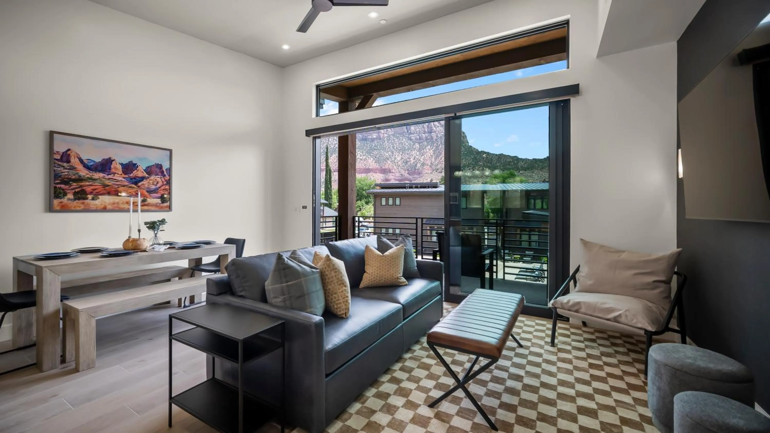 TV and multimedia in Montclair at Zion