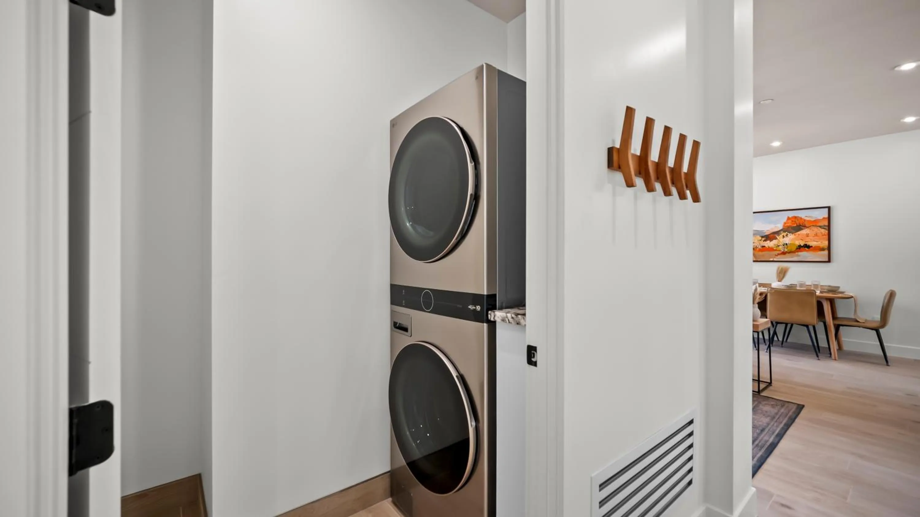 Kitchen or kitchenette in Montclair at Zion