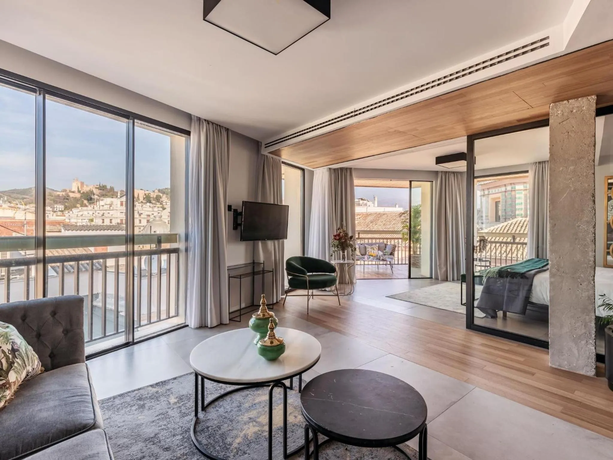 TV and multimedia in Luxury Alhambra Penthouse Collection