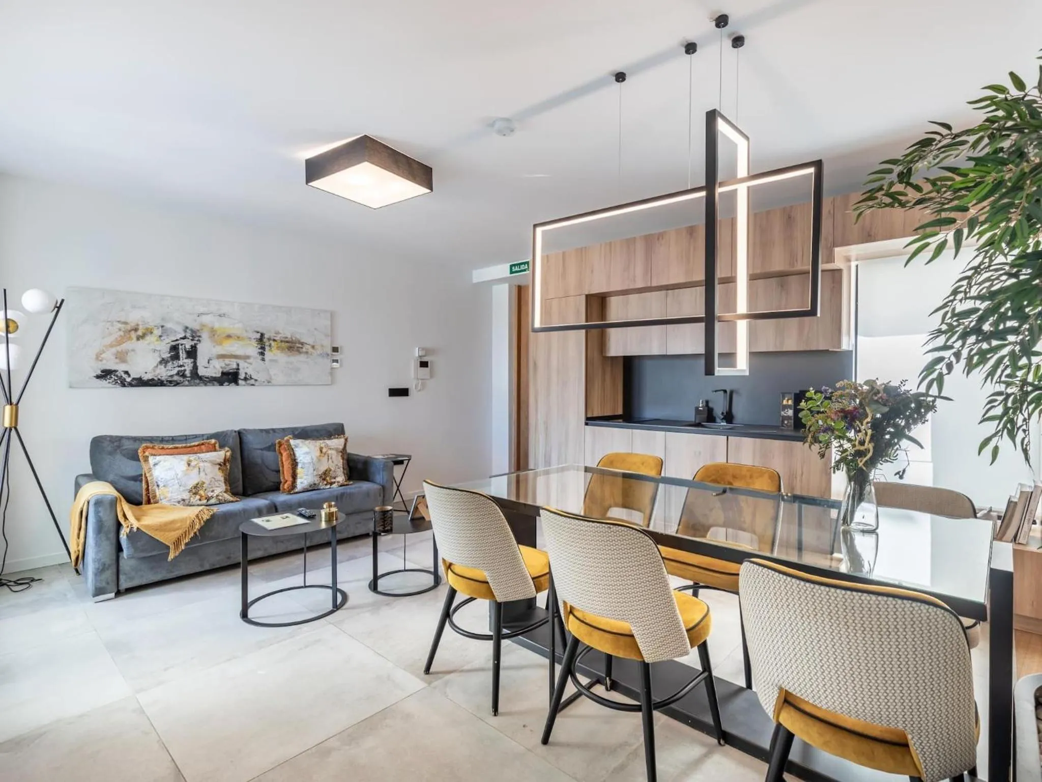 TV and multimedia in Luxury Alhambra Penthouse Collection