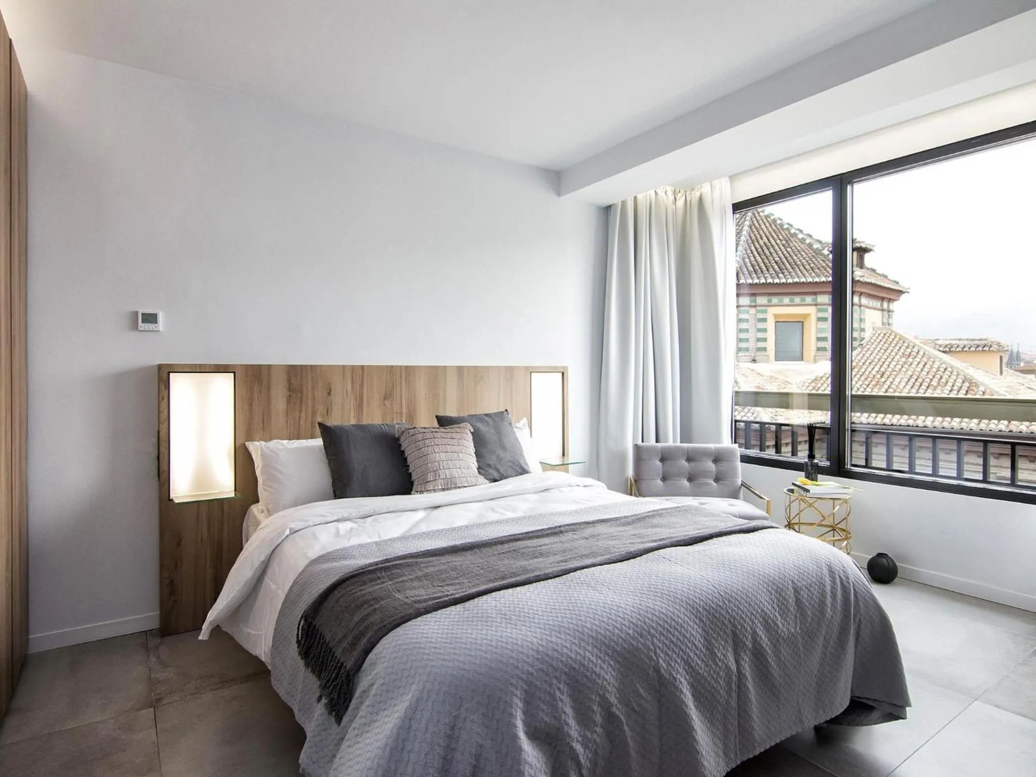 Bed in Luxury Alhambra Penthouse Collection