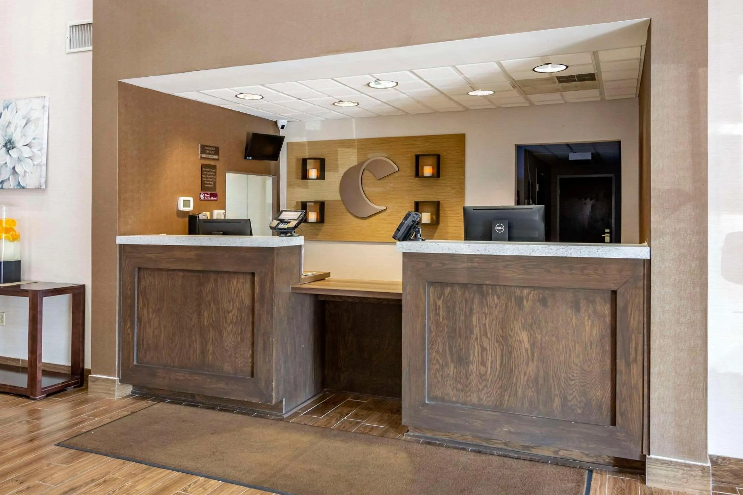 Lobby or reception in Comfort Suites Southpark