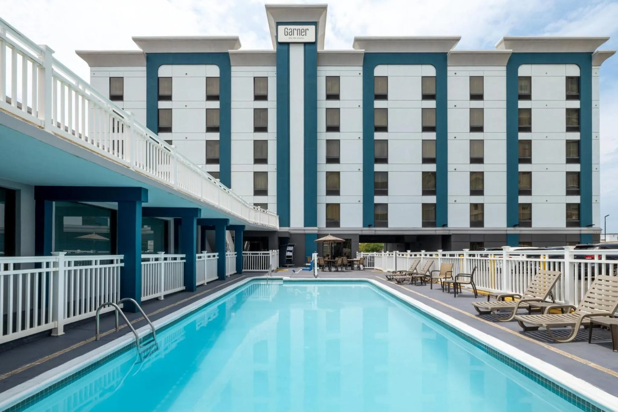 Swimming pool in Garner Hotel Virginia Beach North by IHG