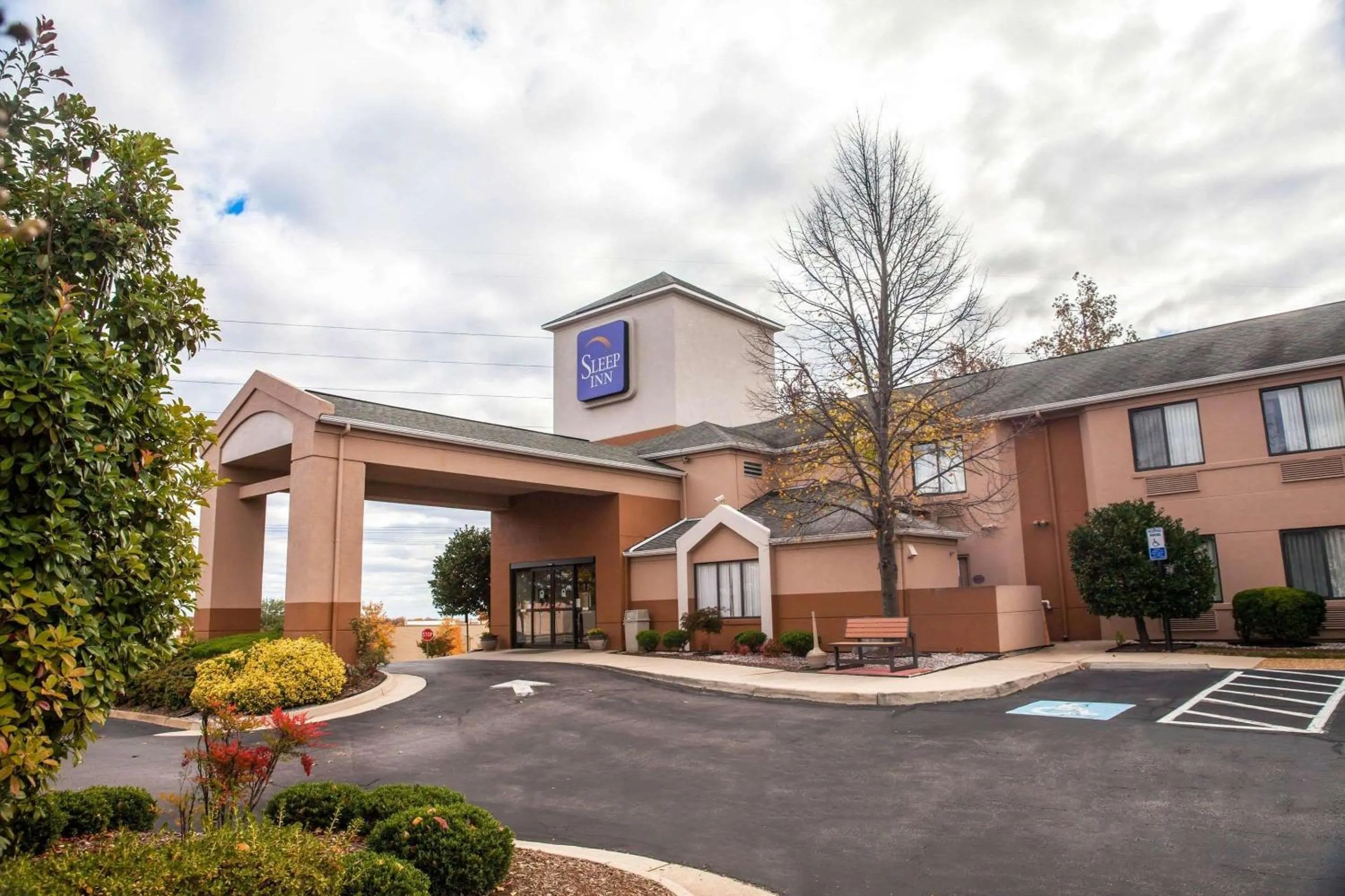 Property building in Sleep Inn Woodbridge - Potomac Mills