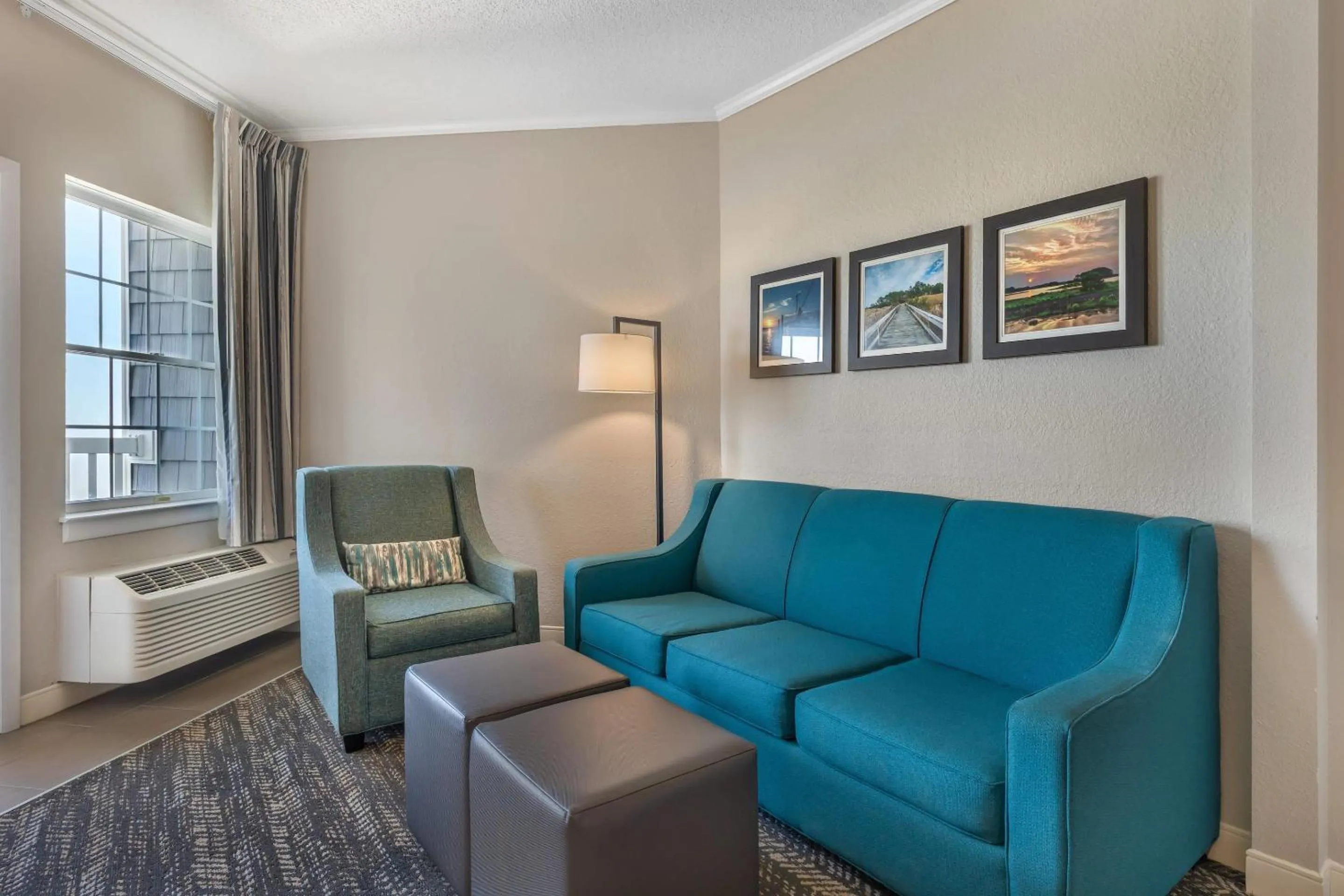 Bedroom in Comfort Suites Chincoteague Island Bayfront Resort