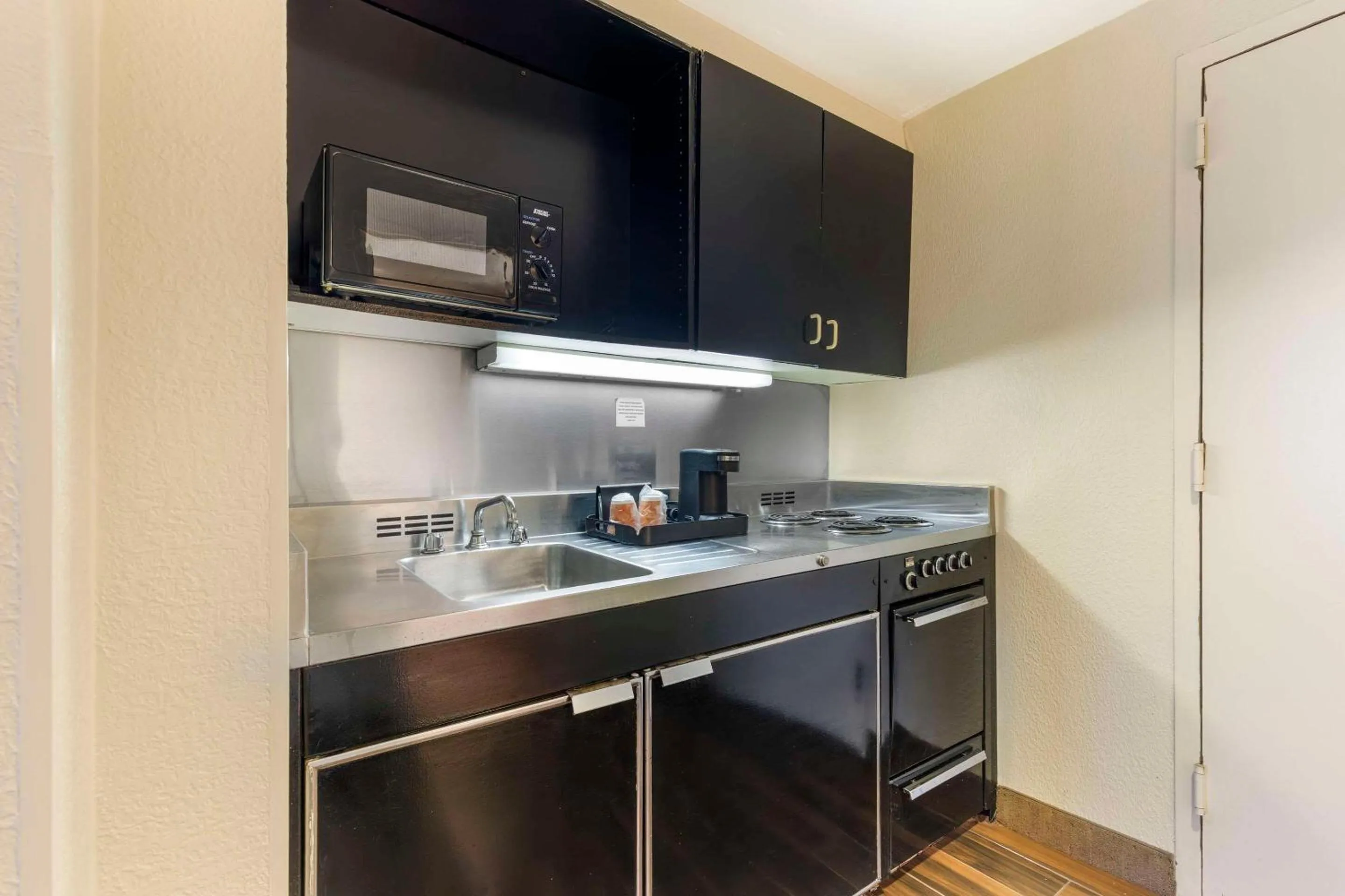 Bedroom in Comfort Inn University Center