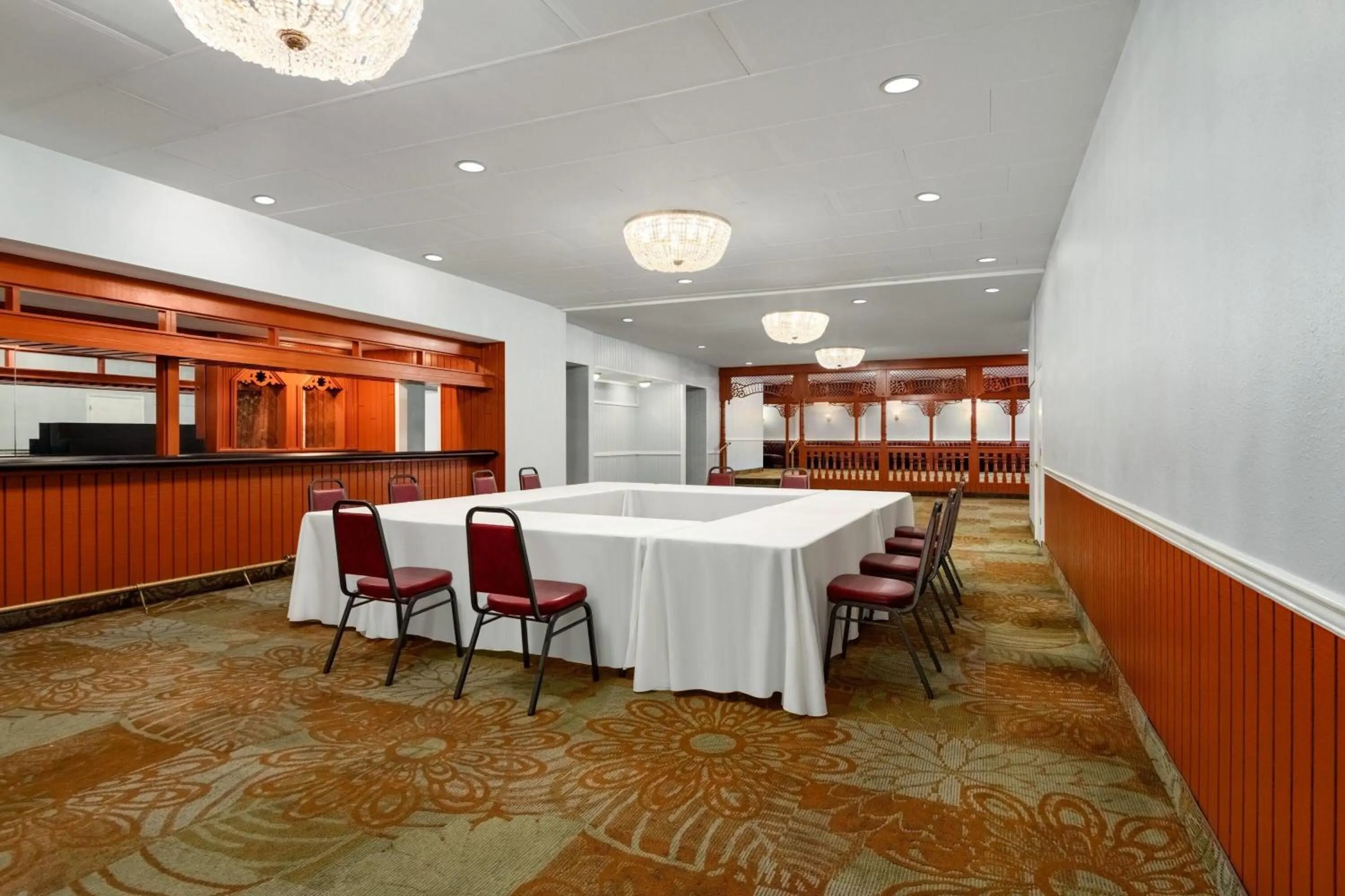 Meeting/conference room in Baymont by Wyndham Salem Roanoke Area