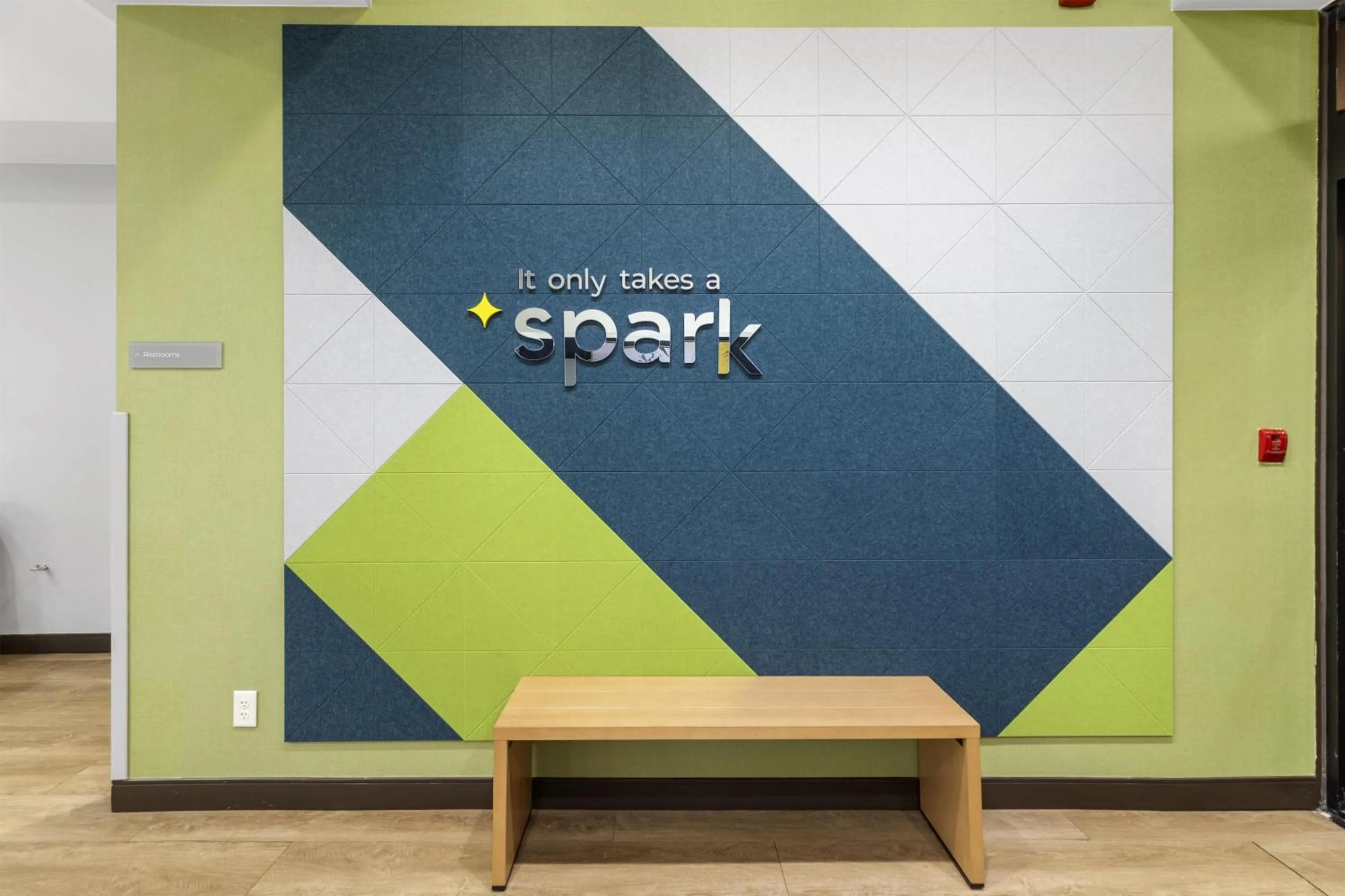 Lobby or reception in Spark by Hilton Abingdon I-81 near Fairgrounds