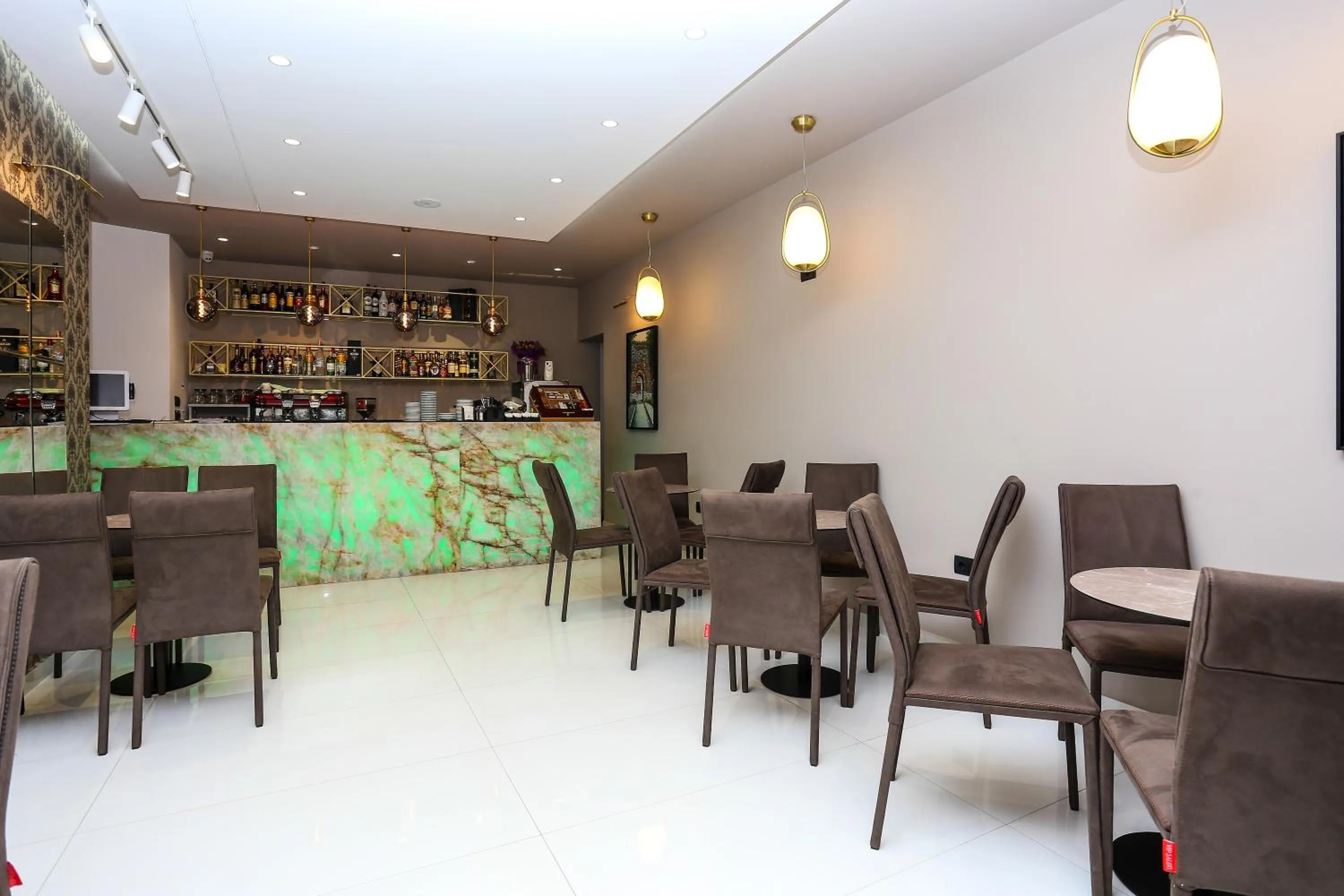 Lounge or bar in Emerald Boutique Hotel