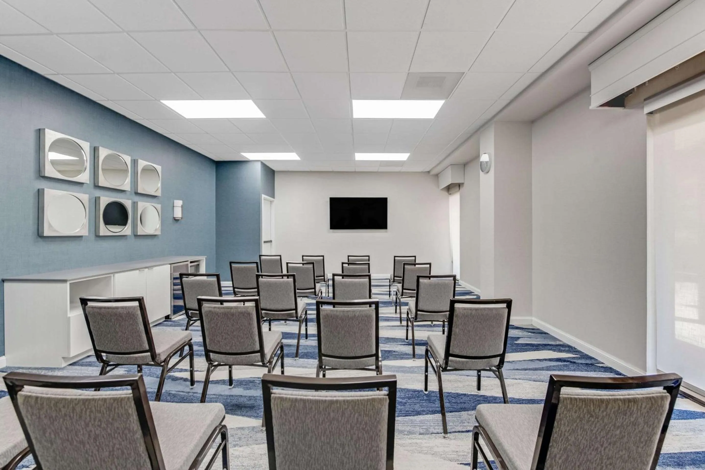 Meeting/conference room in Comfort Suites Chesapeake - Norfolk