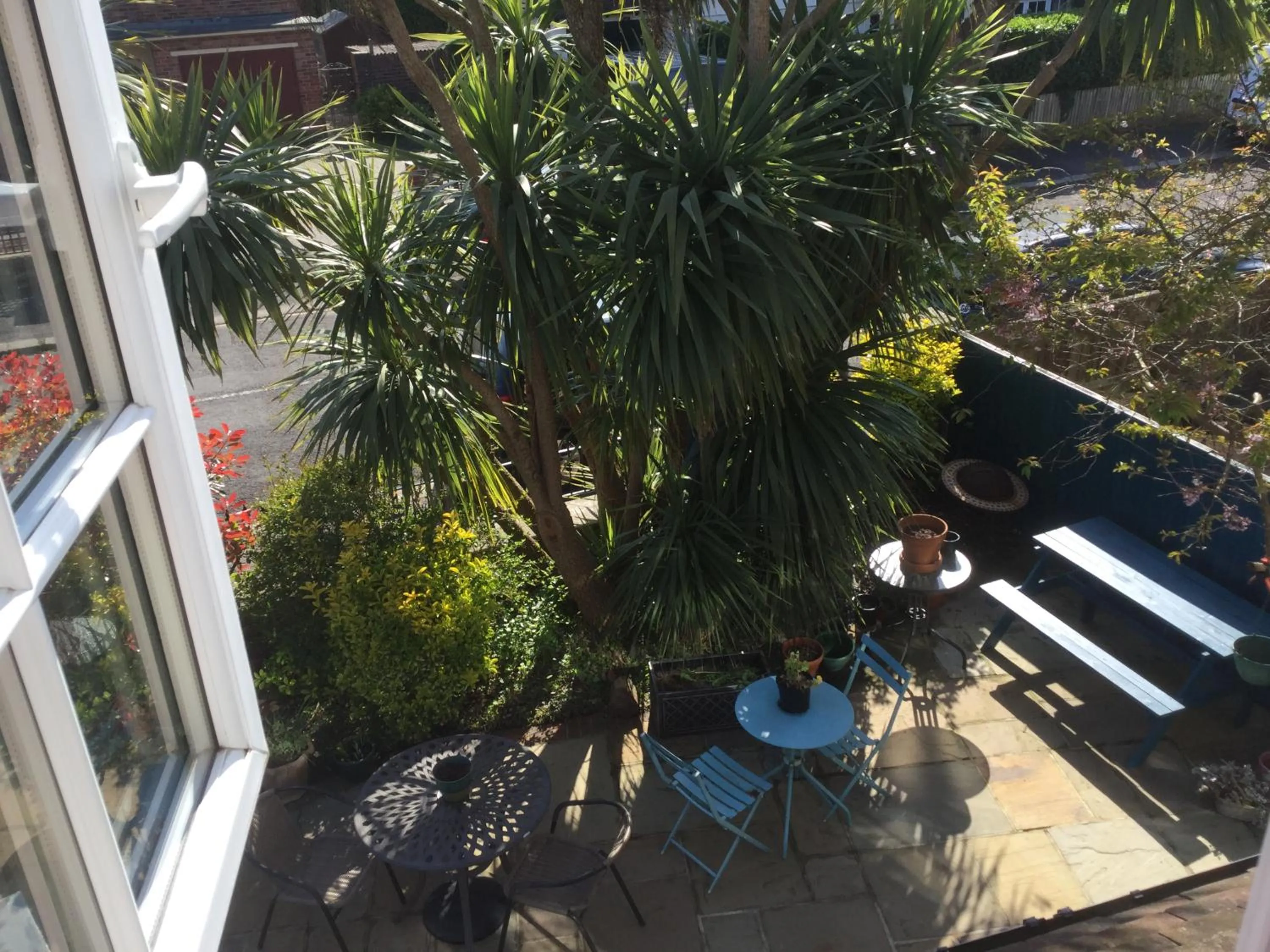 Quiet street view in The Aldwick